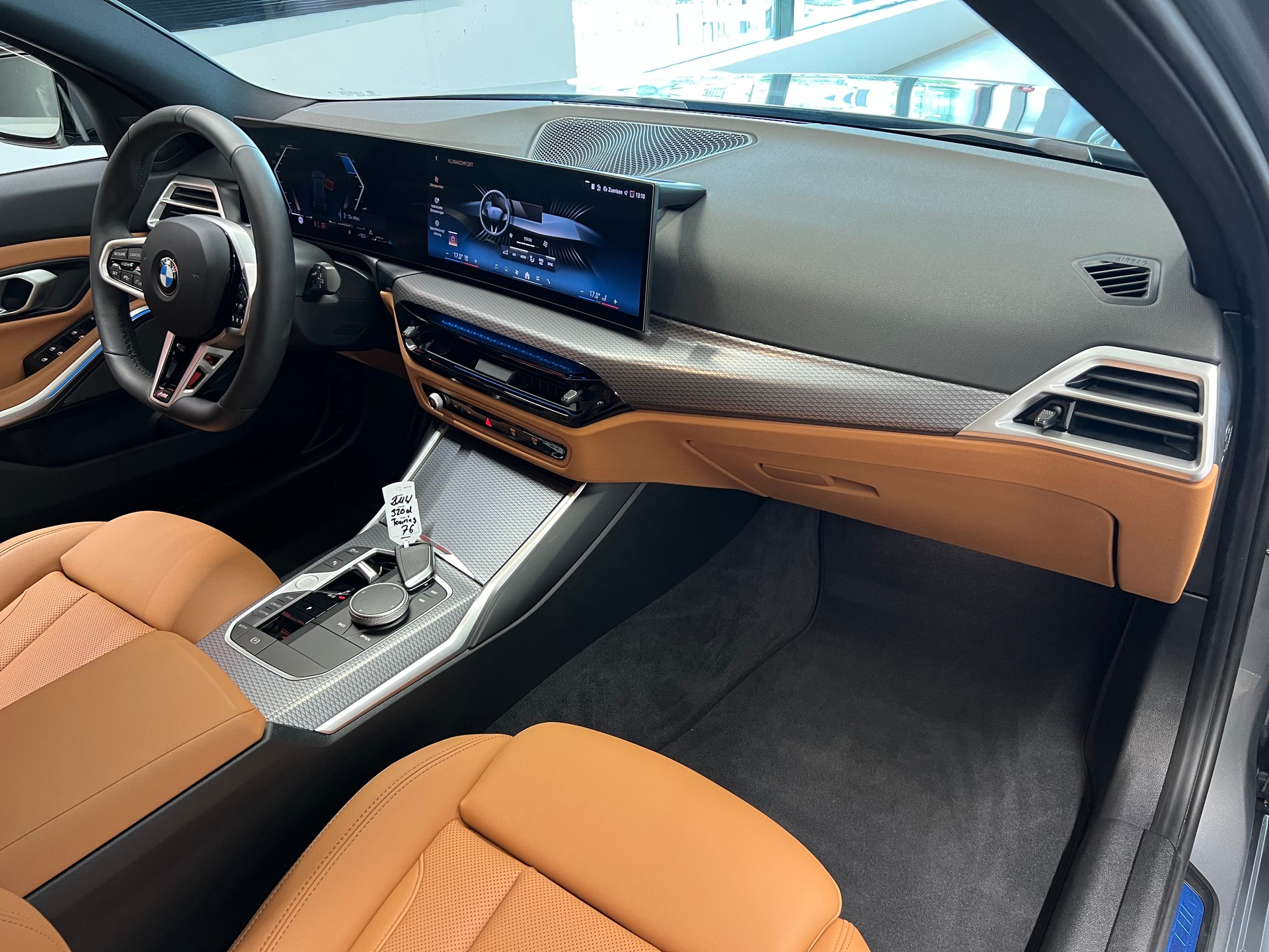 BMW 320d xDrive 48V Touring Steptronic M Sport-image-19