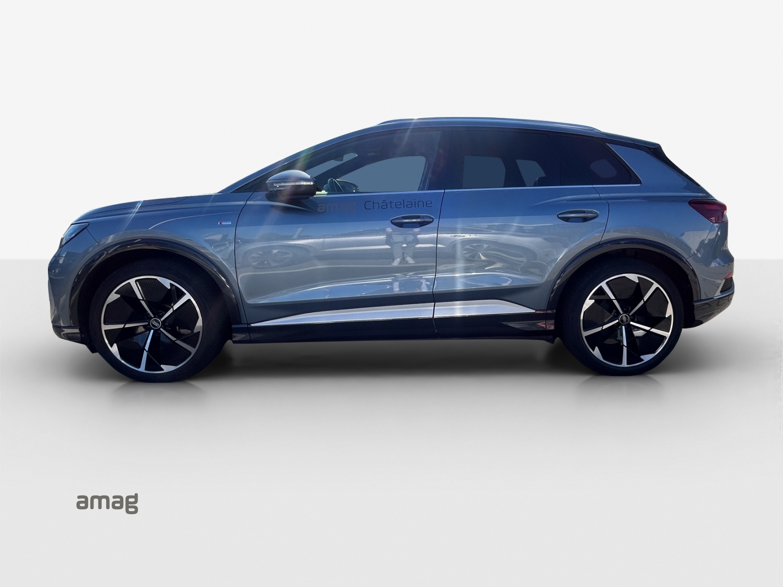 AUDI Q4 e-tron 50 quattro-image-1