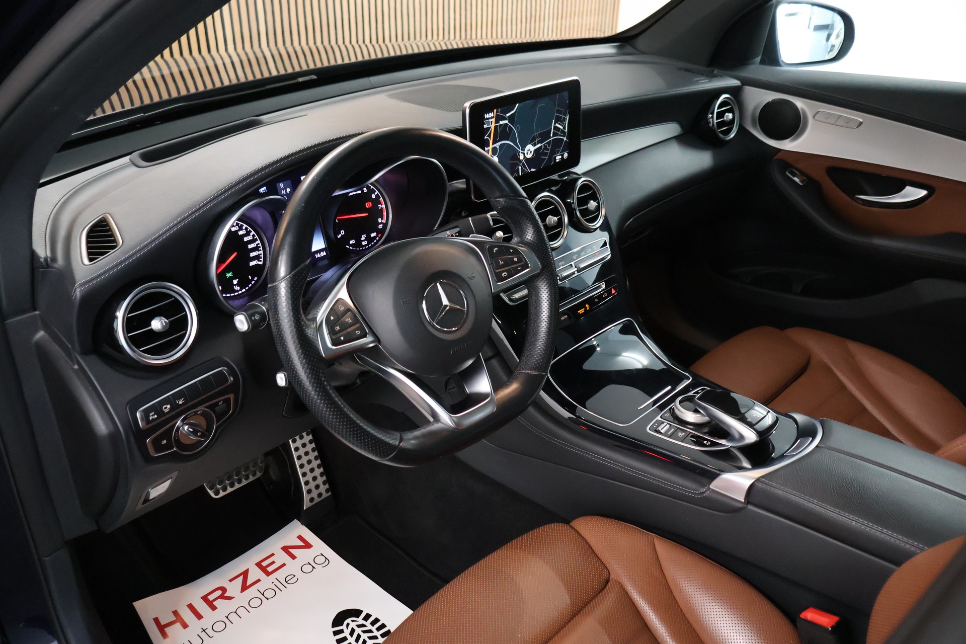 MERCEDES-BENZ GLC 43 AMG 4Matic 9G-Tronic-image-8