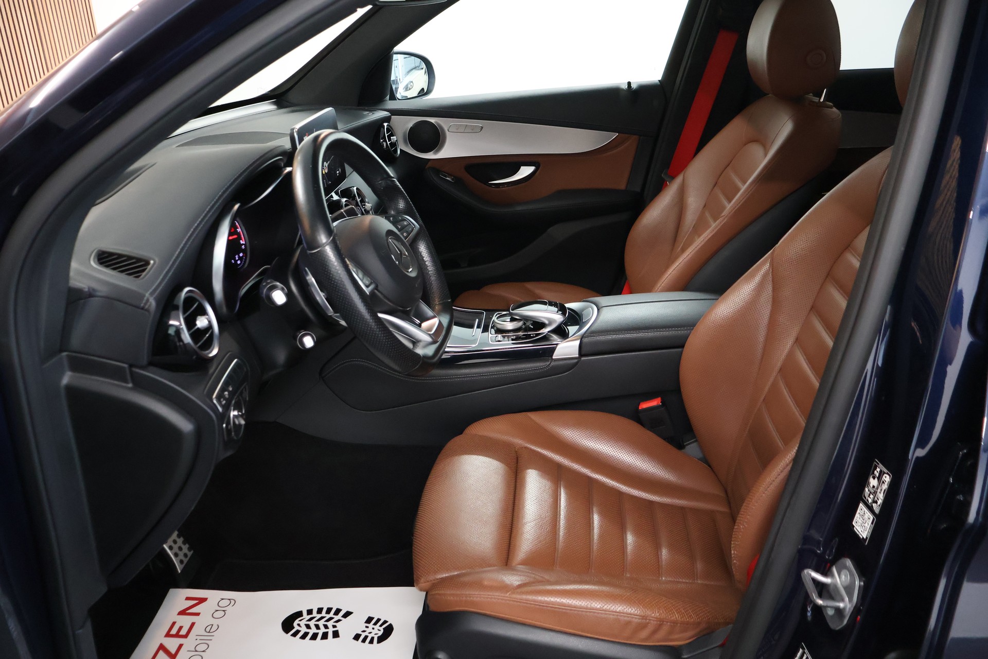 MERCEDES-BENZ GLC 43 AMG 4Matic 9G-Tronic-image-7
