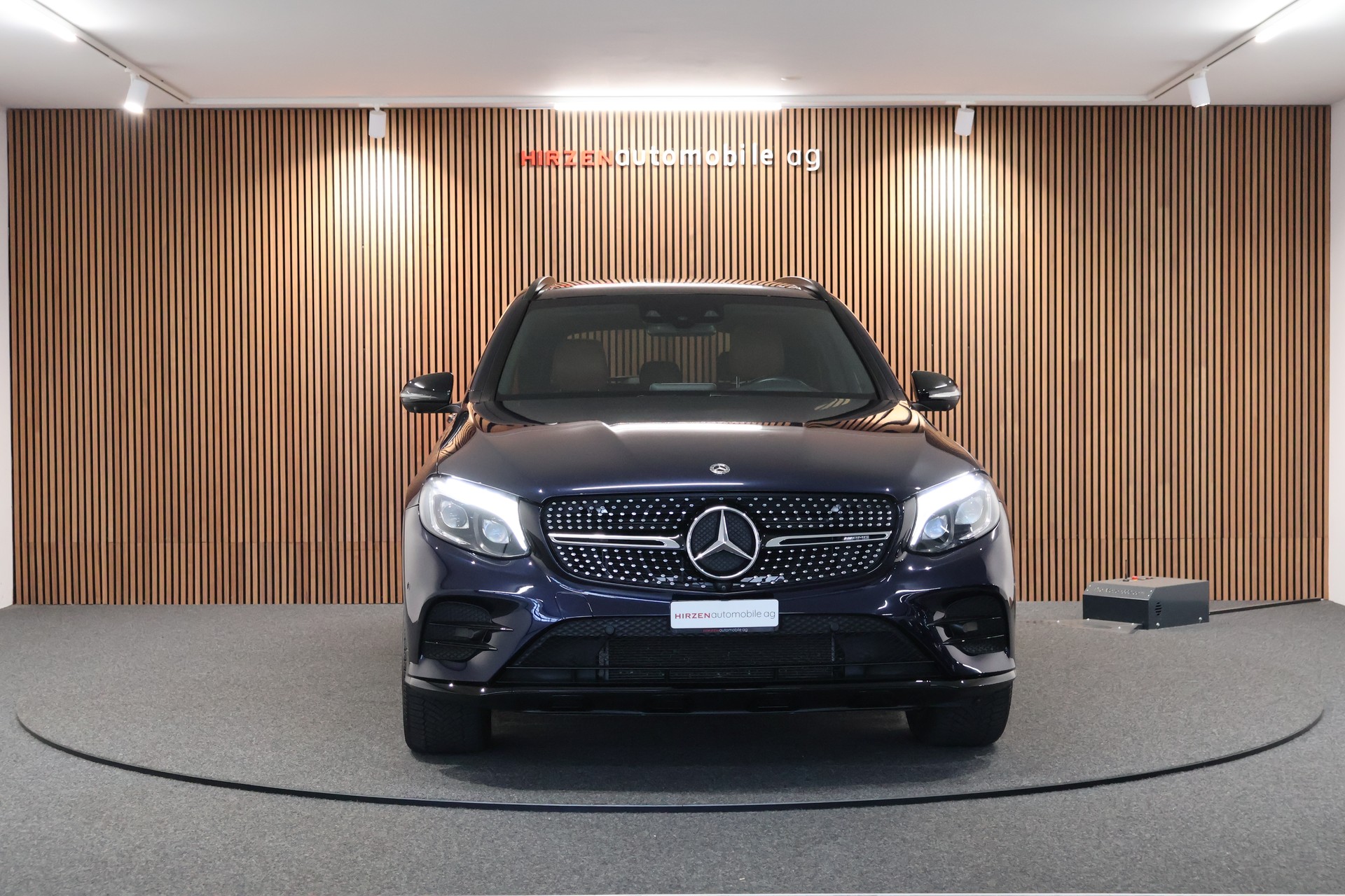 MERCEDES-BENZ GLC 43 AMG 4Matic 9G-Tronic-image-6
