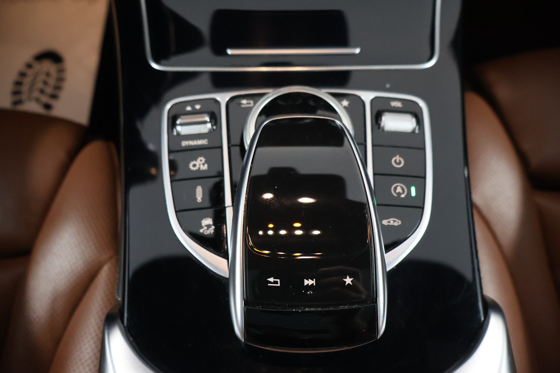 MERCEDES-BENZ GLC 43 AMG 4Matic 9G-Tronic-image-18