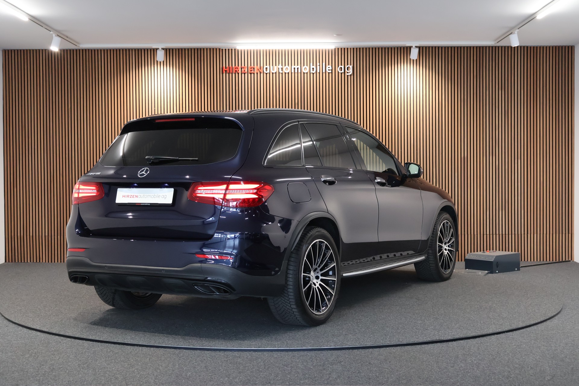 MERCEDES-BENZ GLC 43 AMG 4Matic 9G-Tronic-image-3