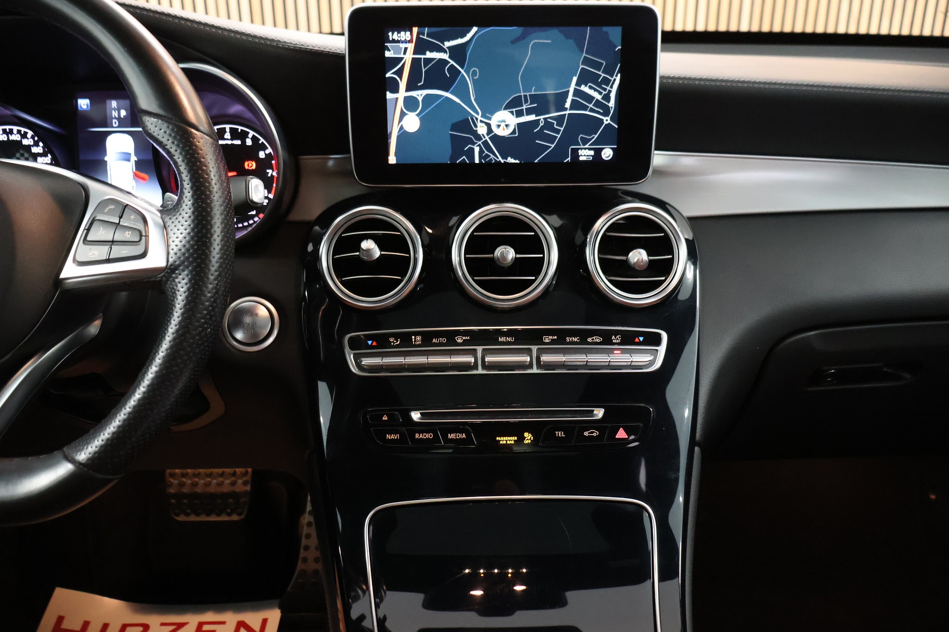 MERCEDES-BENZ GLC 43 AMG 4Matic 9G-Tronic-image-16