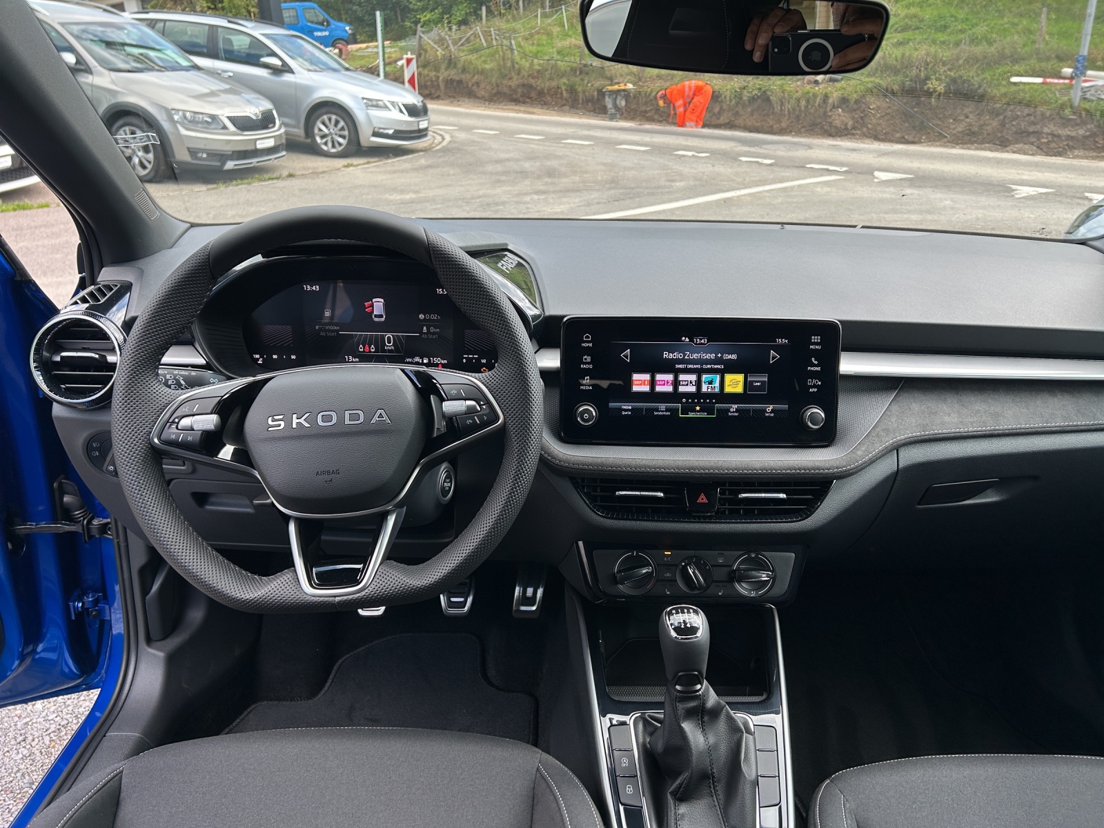 SKODA Fabia 1.0 TSI Selection-image-11