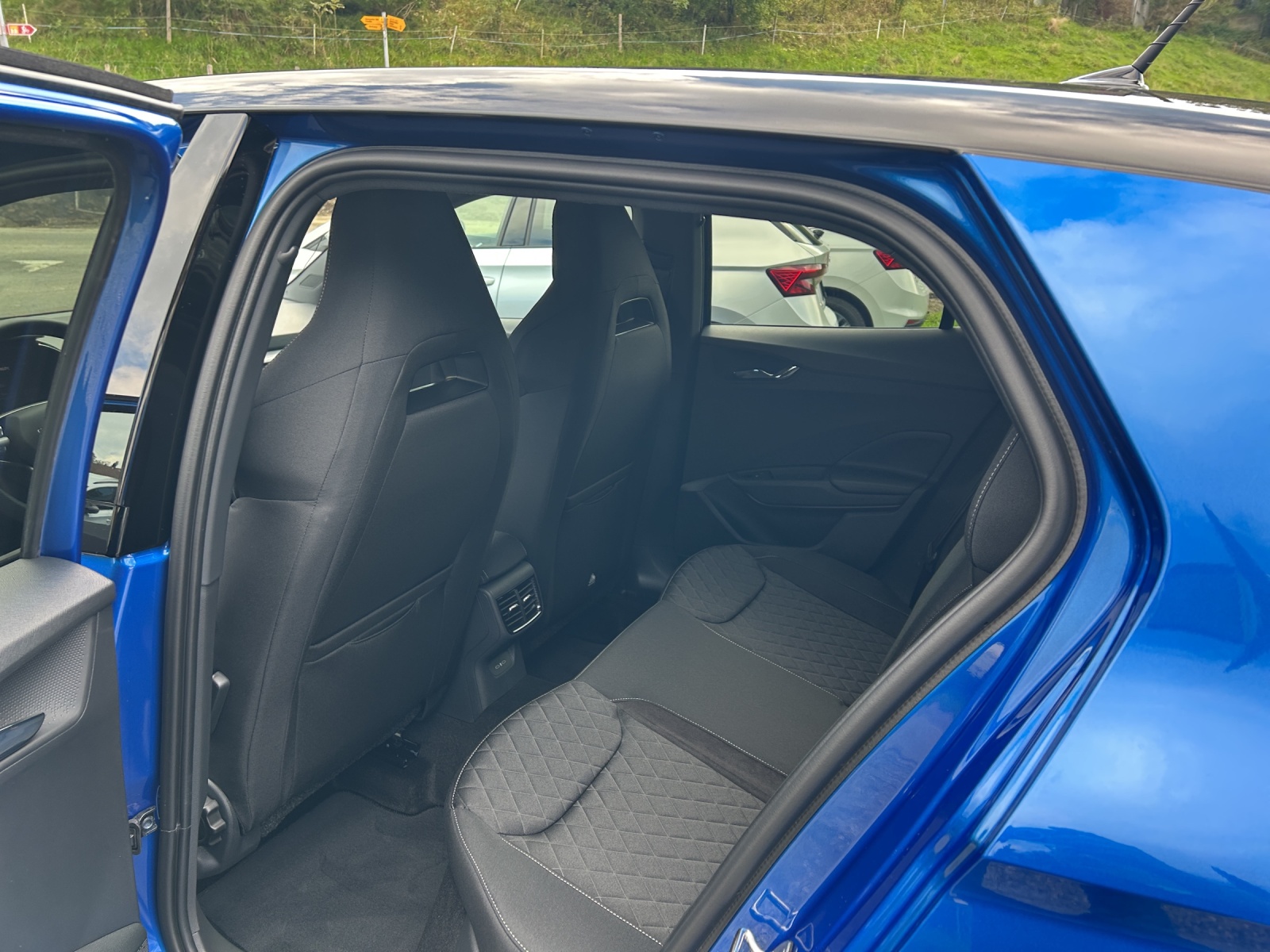 SKODA Fabia 1.0 TSI Selection-image-10