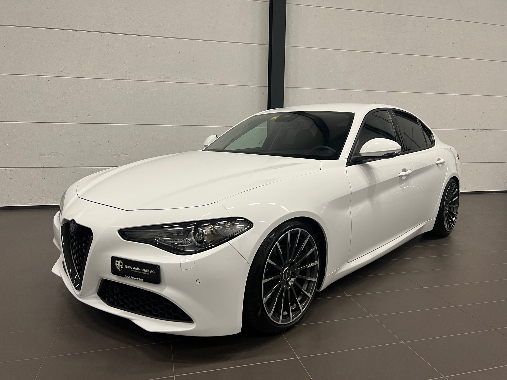 ALFA ROMEO Giulia 2.0 Automatic-image-4