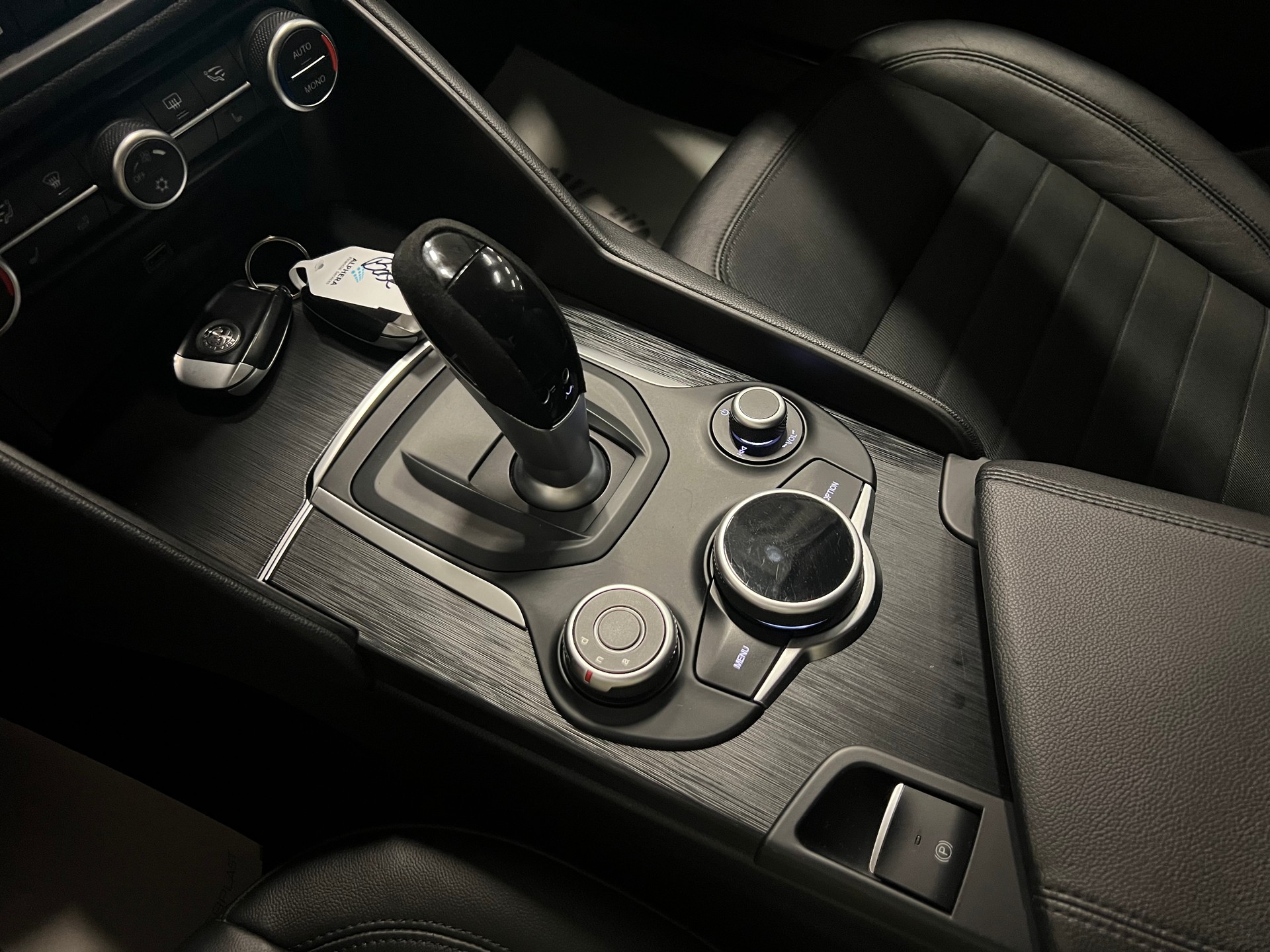 ALFA ROMEO Giulia 2.0 Automatic-image-27