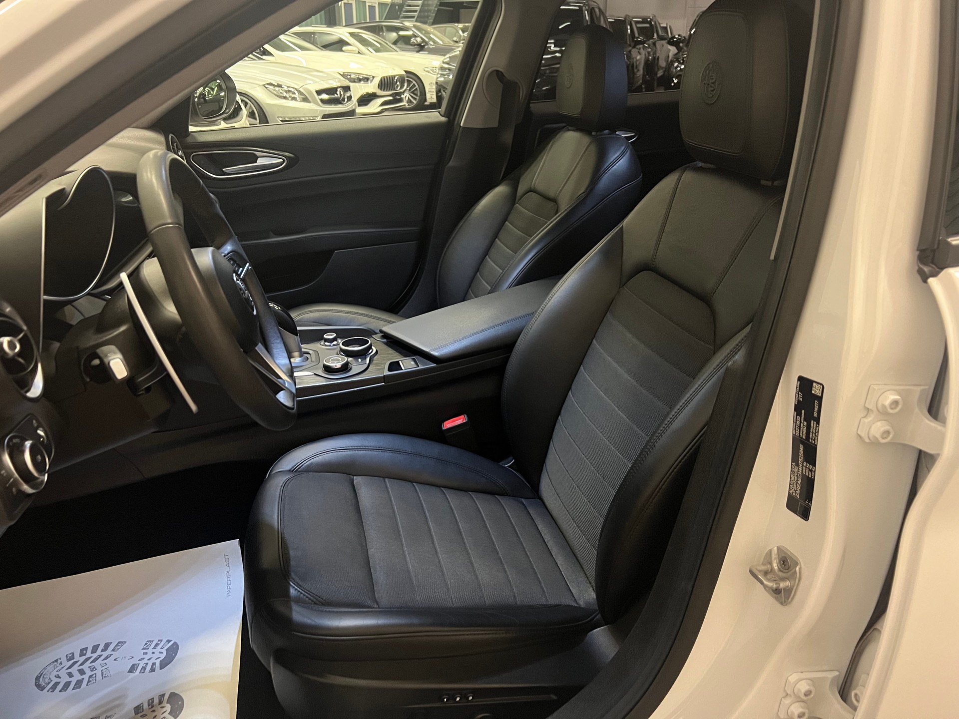 ALFA ROMEO Giulia 2.0 Automatic-image-18