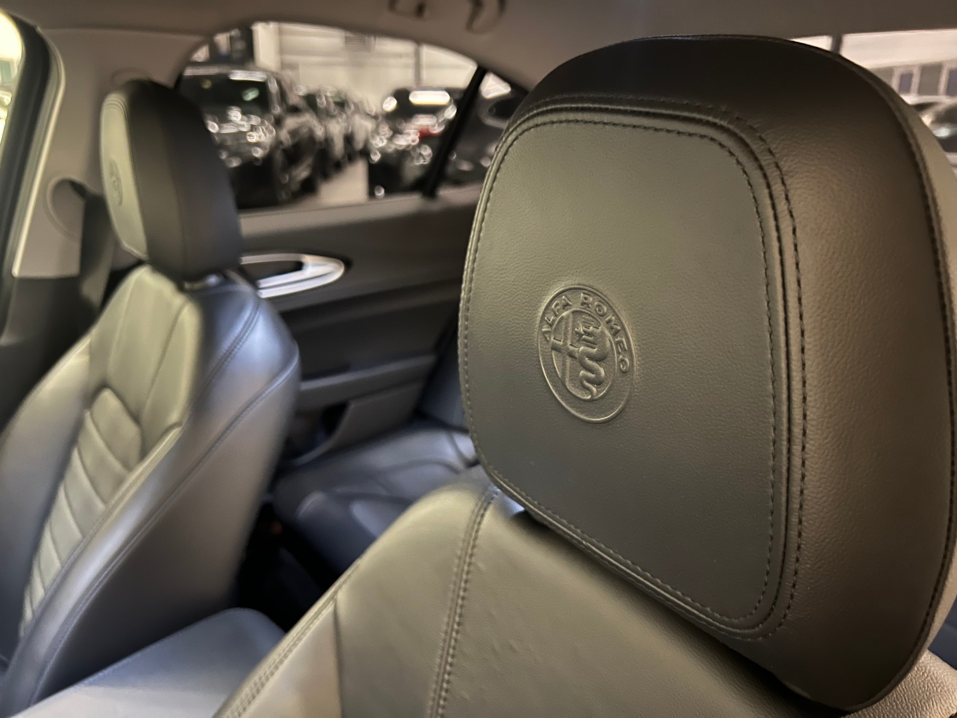 ALFA ROMEO Giulia 2.0 Automatic-image-19