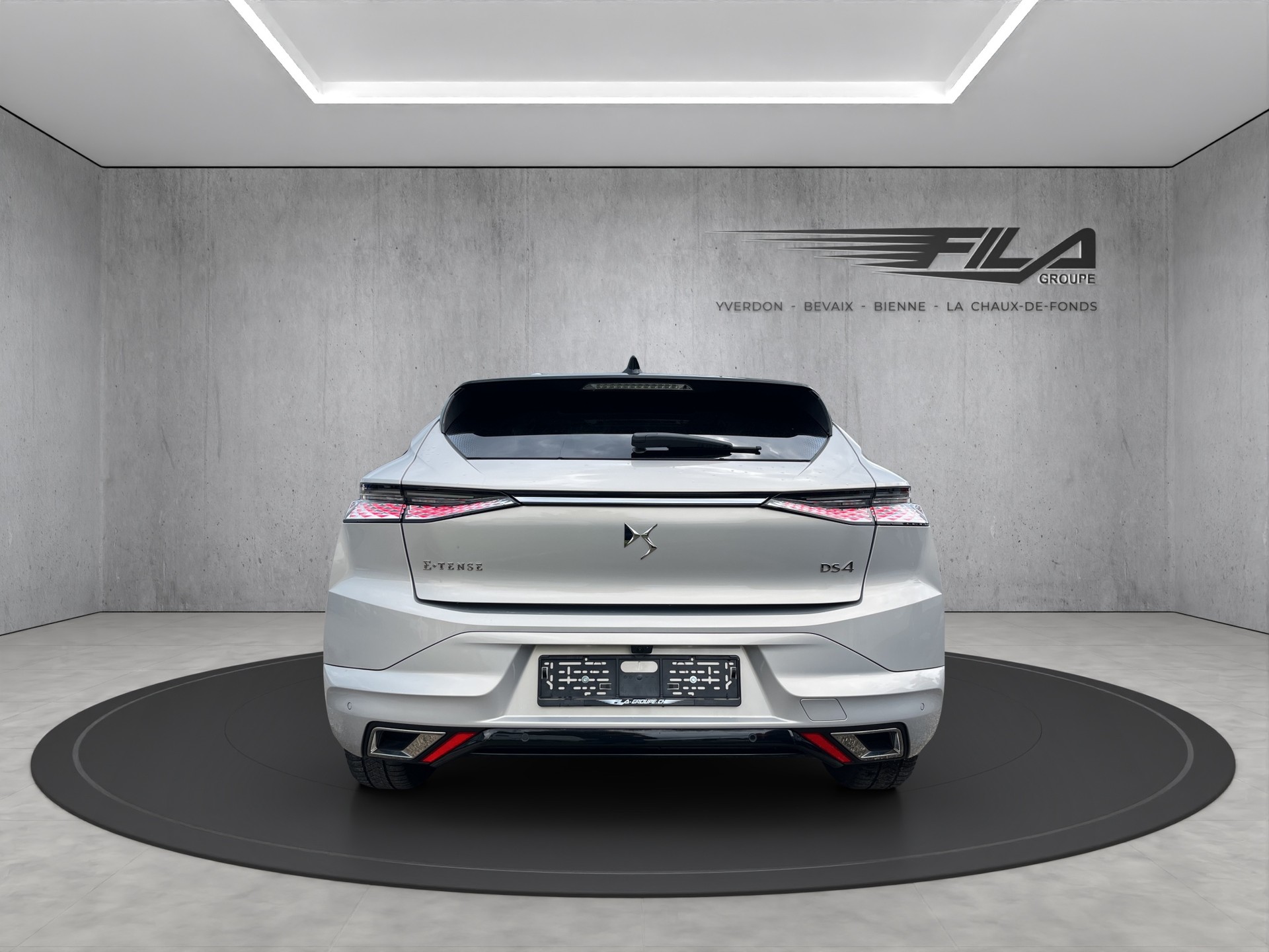 DS AUTOMOBILES DS4 1.6 E-Tense Rivoli-image-4