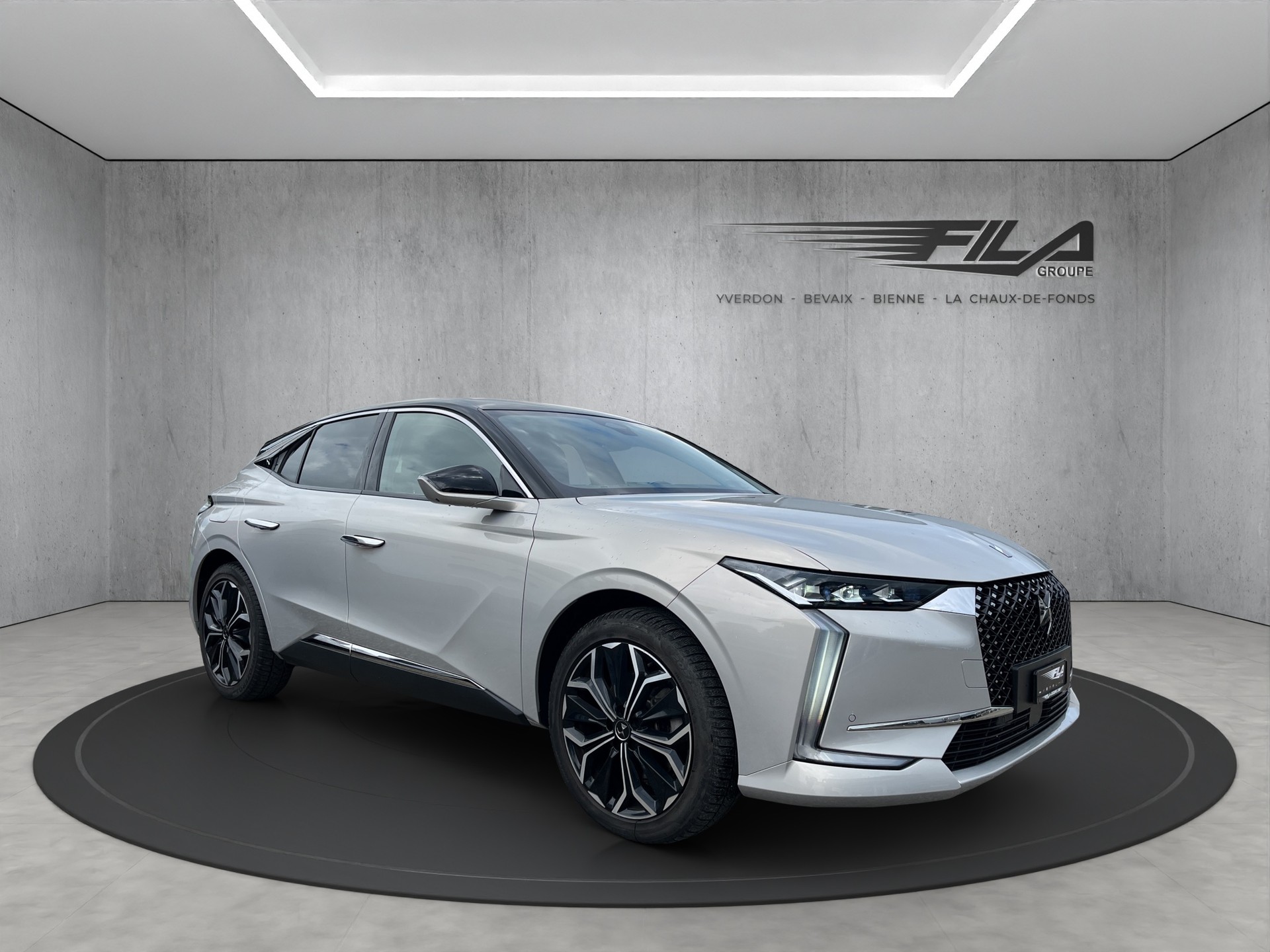DS AUTOMOBILES DS4 1.6 E-Tense Rivoli-image-6