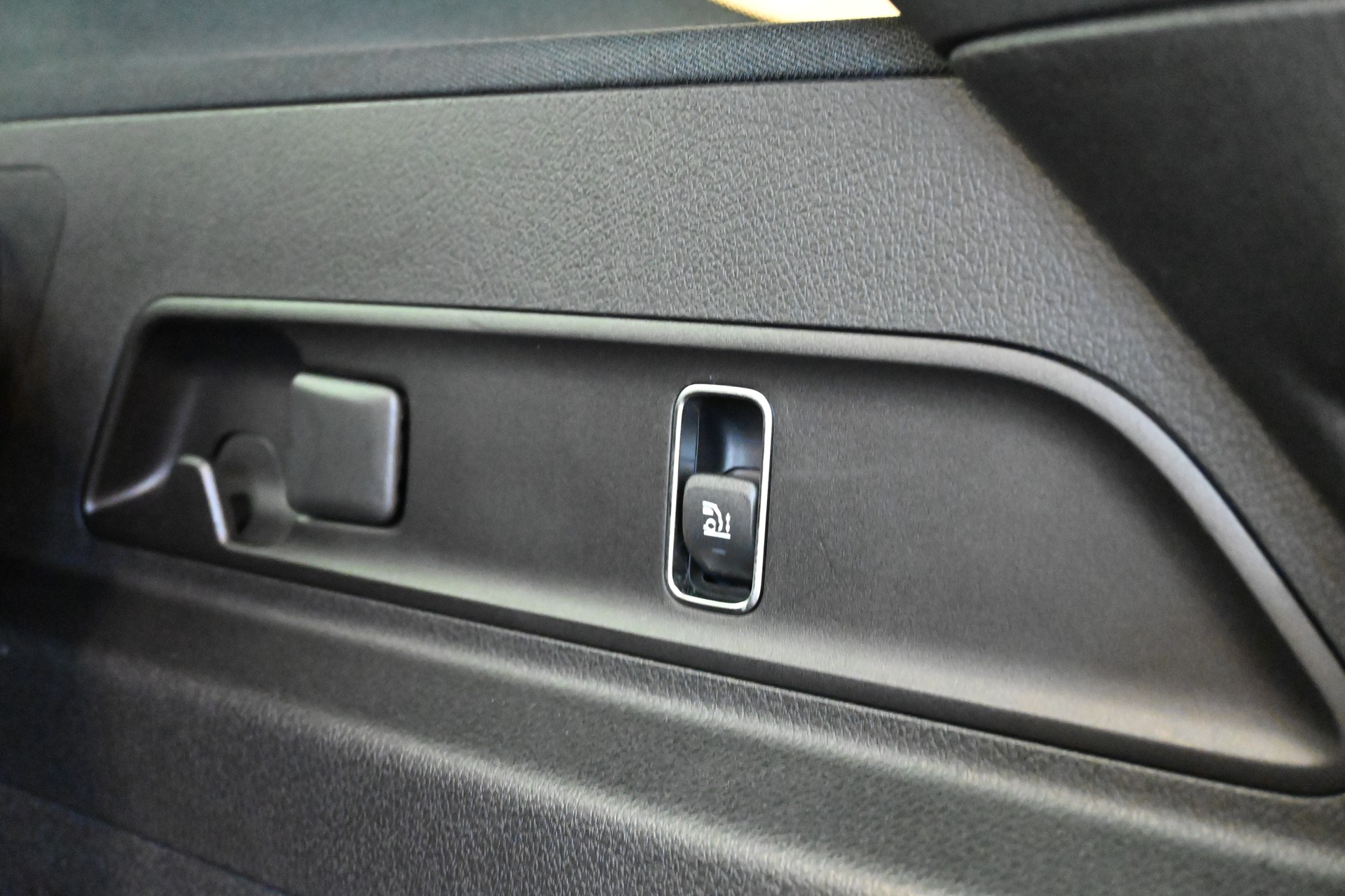 MERCEDES-BENZ GLE 580 4Matic AMG Line 9G-Tronic *AHK*-image-23