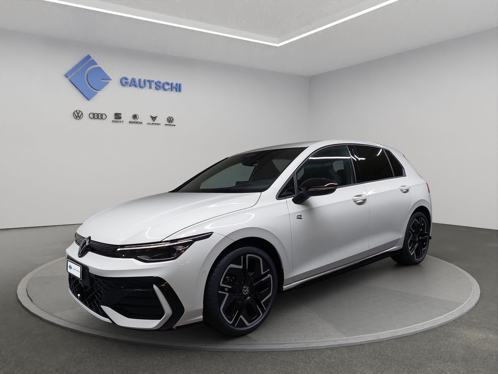 VW VW Golf R-Line-image-0