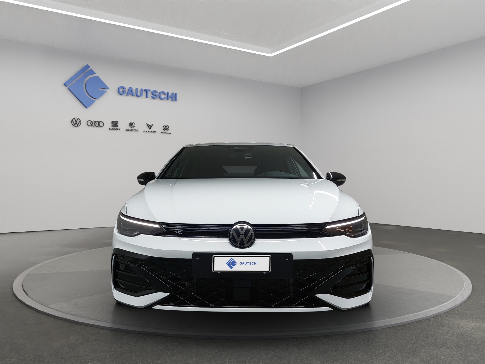 VW VW Golf R-Line-image-4