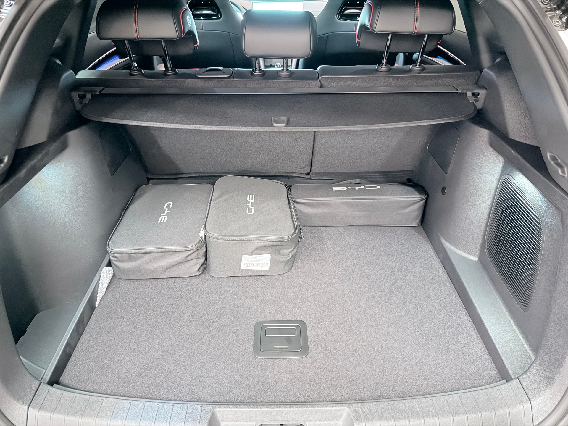 BYD Seal U DM-i Design AWD-image-19