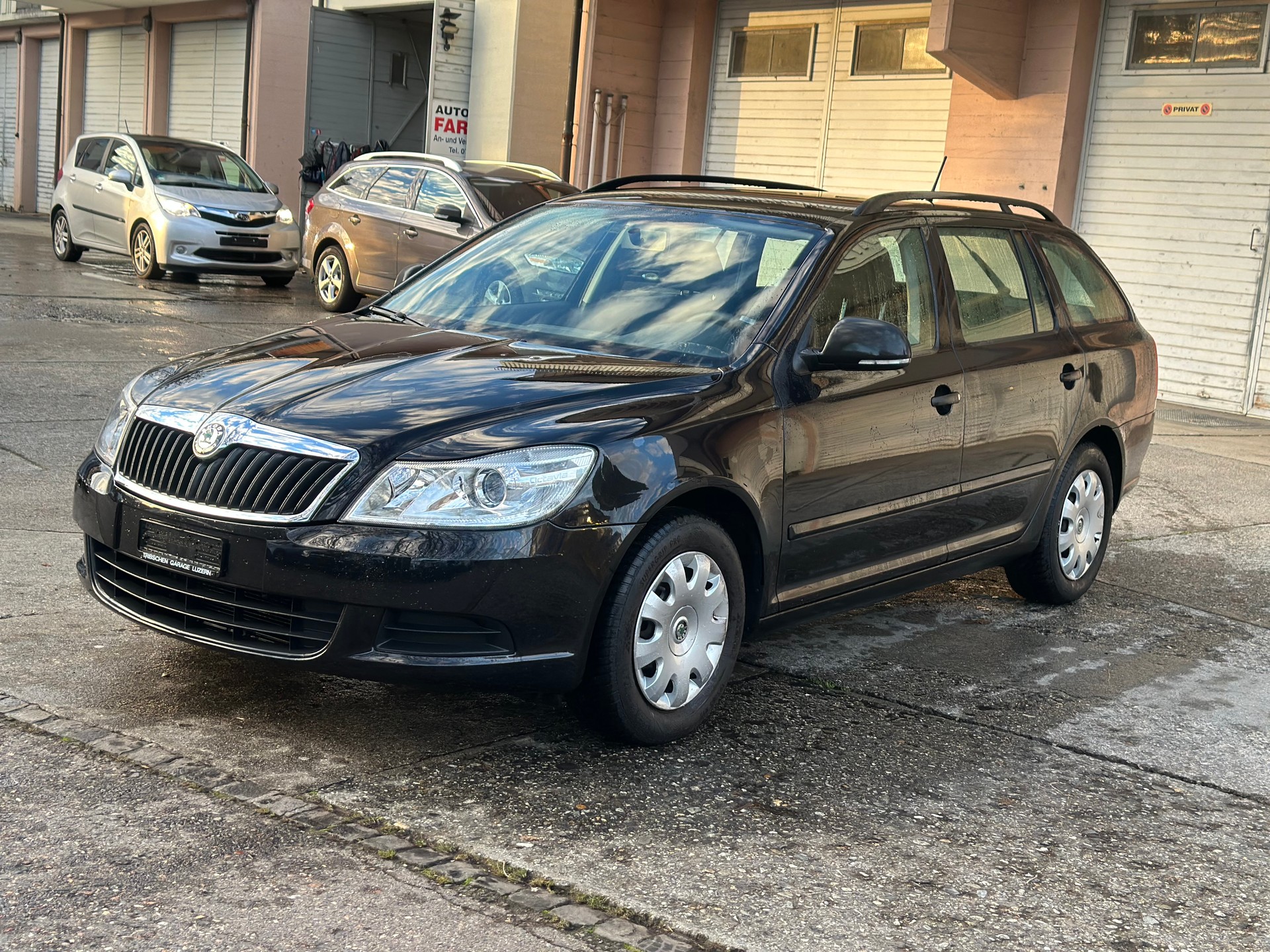 SKODA Octavia Combi 1.2 TSI Ambiente-image-5