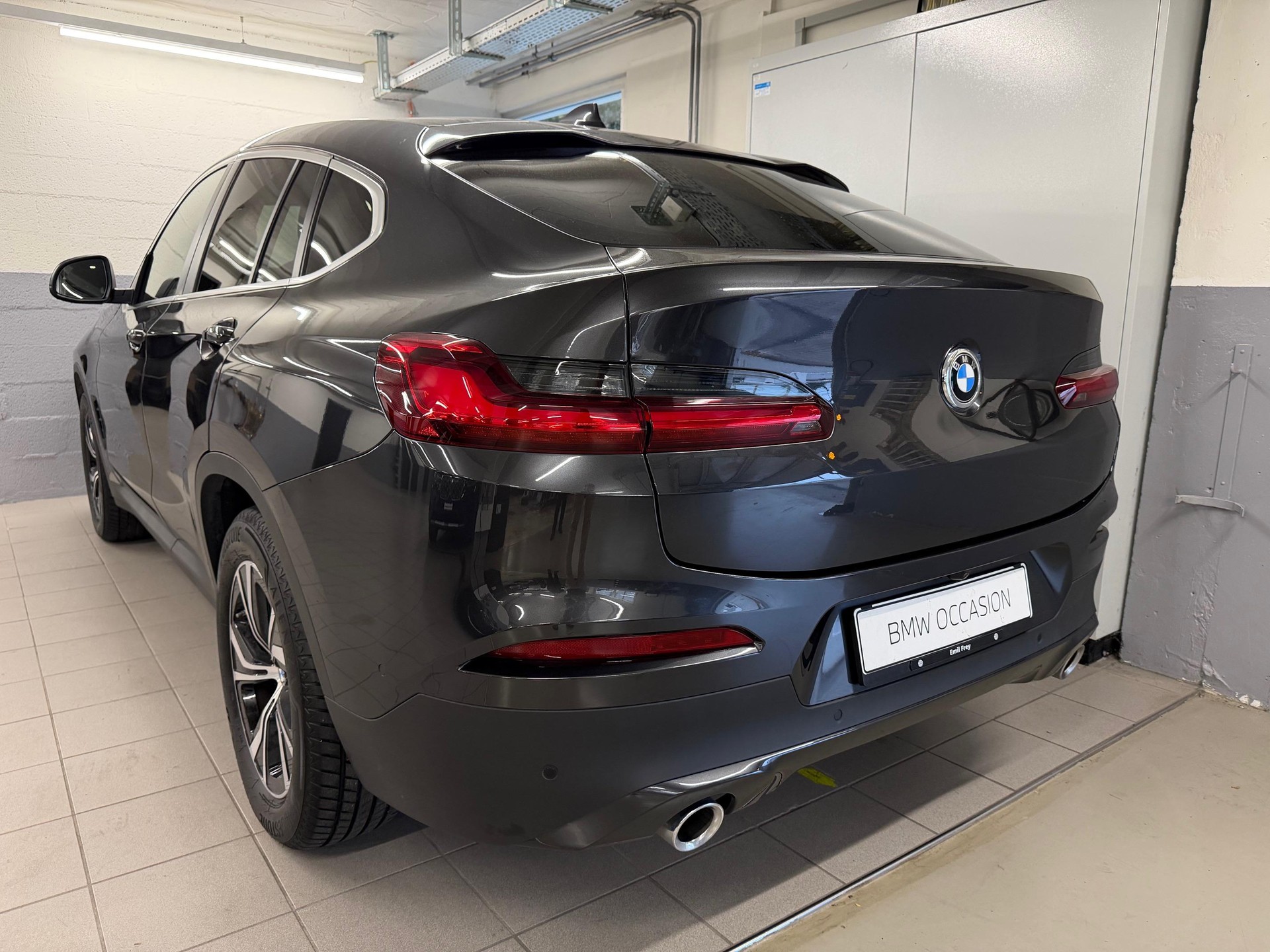 BMW X4 30i xDrive Steptronic-image-4