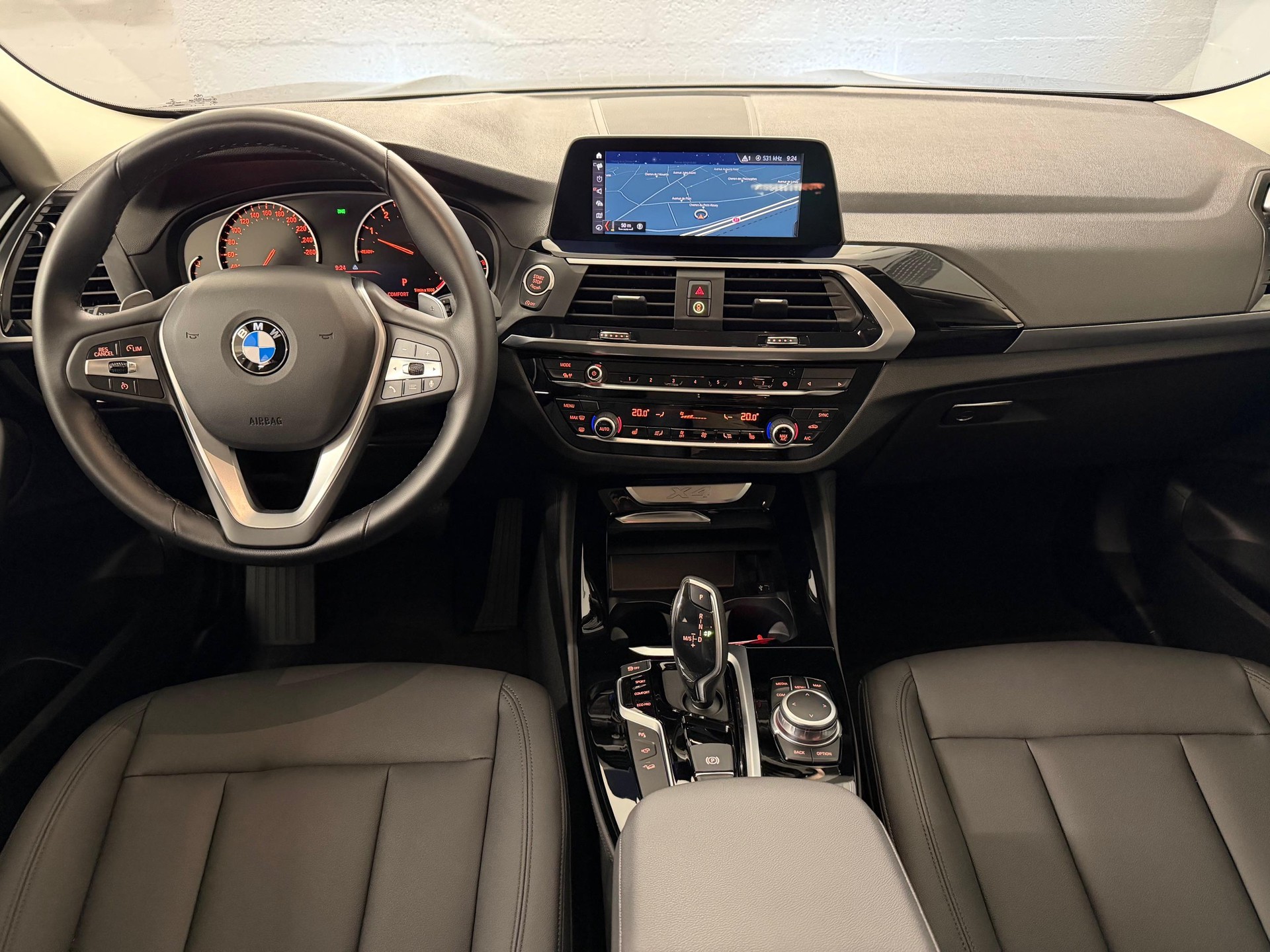 BMW X4 30i xDrive Steptronic-image-9