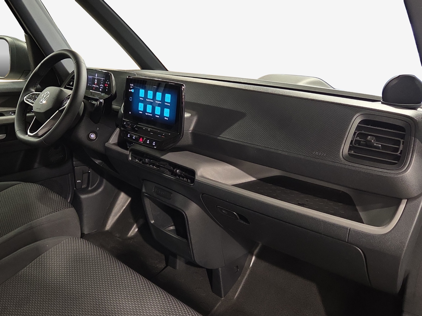VW ID. Buzz Cargo-image-15