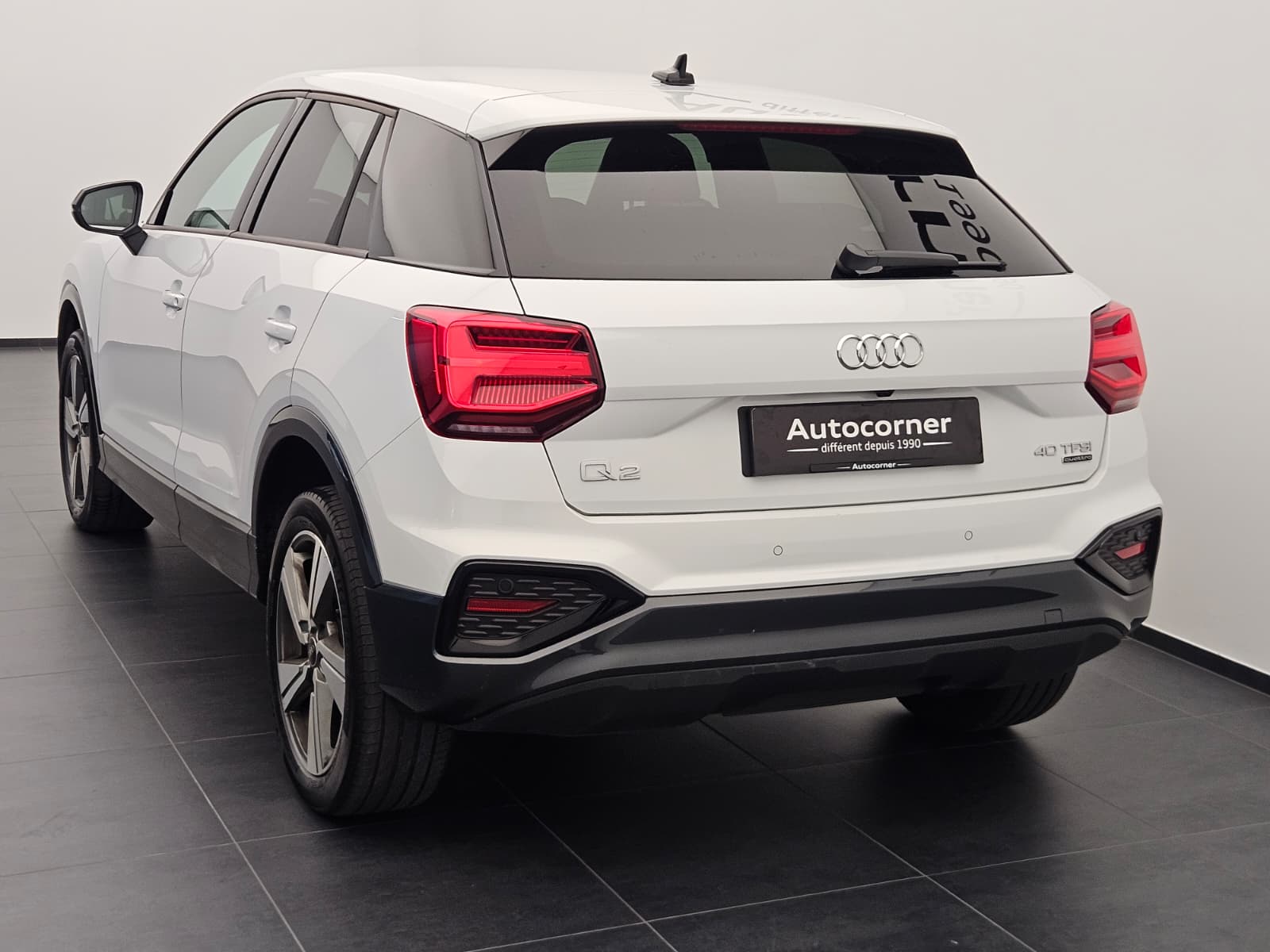 AUDI Q2 40 TFSI advanced Attraction quattro S-tronic-image-8