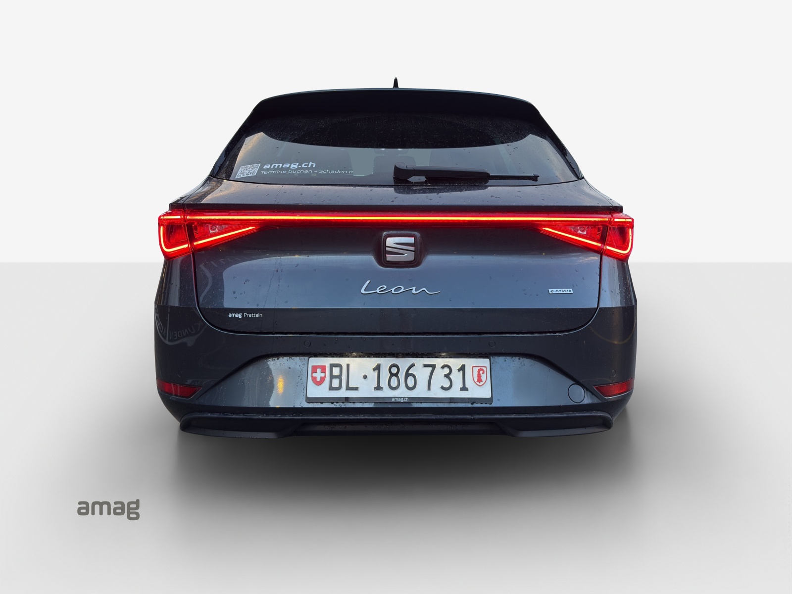 SEAT Leon ST 1.5 eHybrid pHEV DSG Business Edition-image-3
