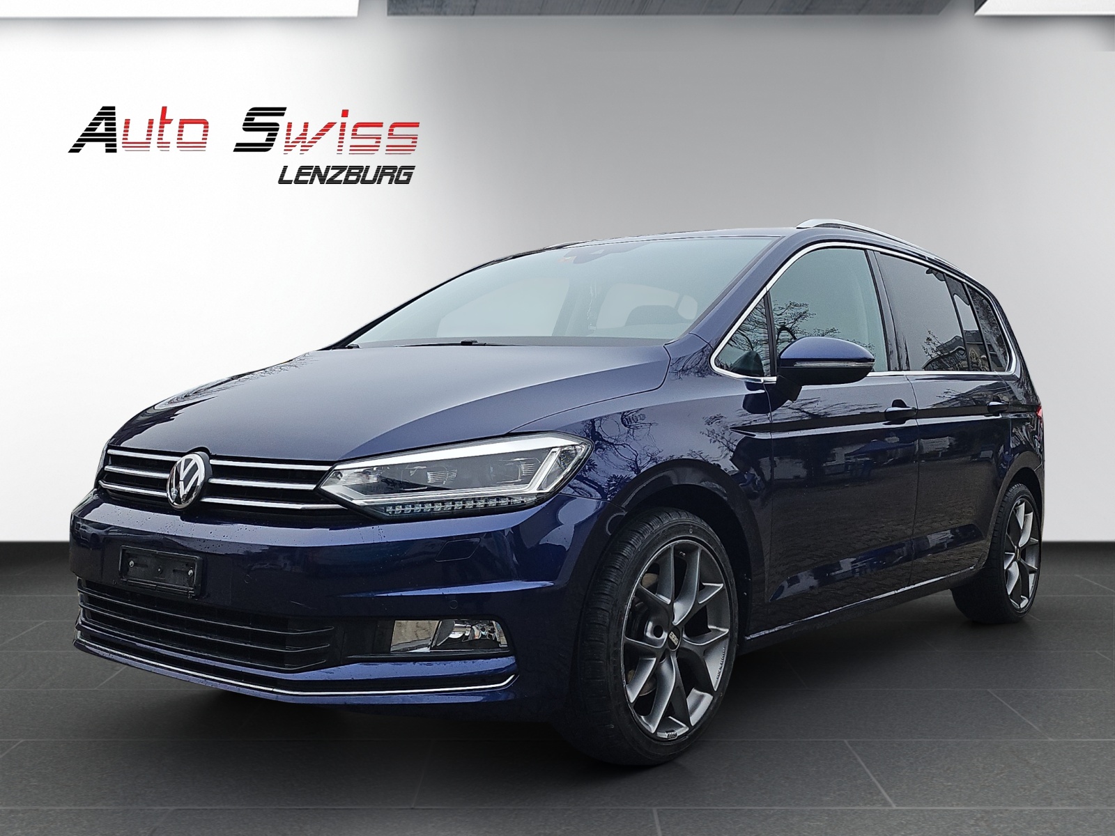 VW Touran 1.8 TSI BlueMotion Technology Highline DSG-image-1