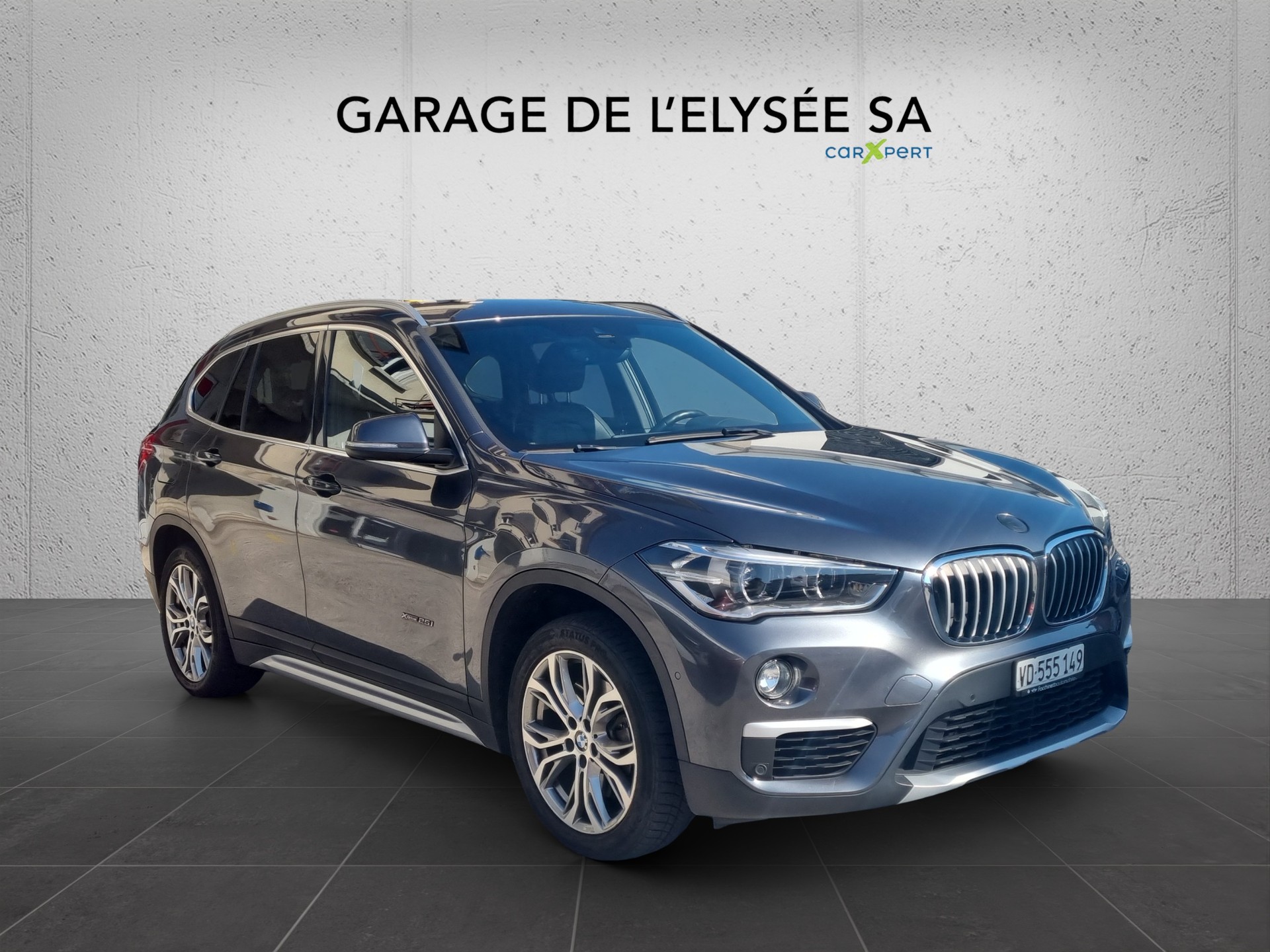 BMW X1 xDrive 25i Steptronic-image-8