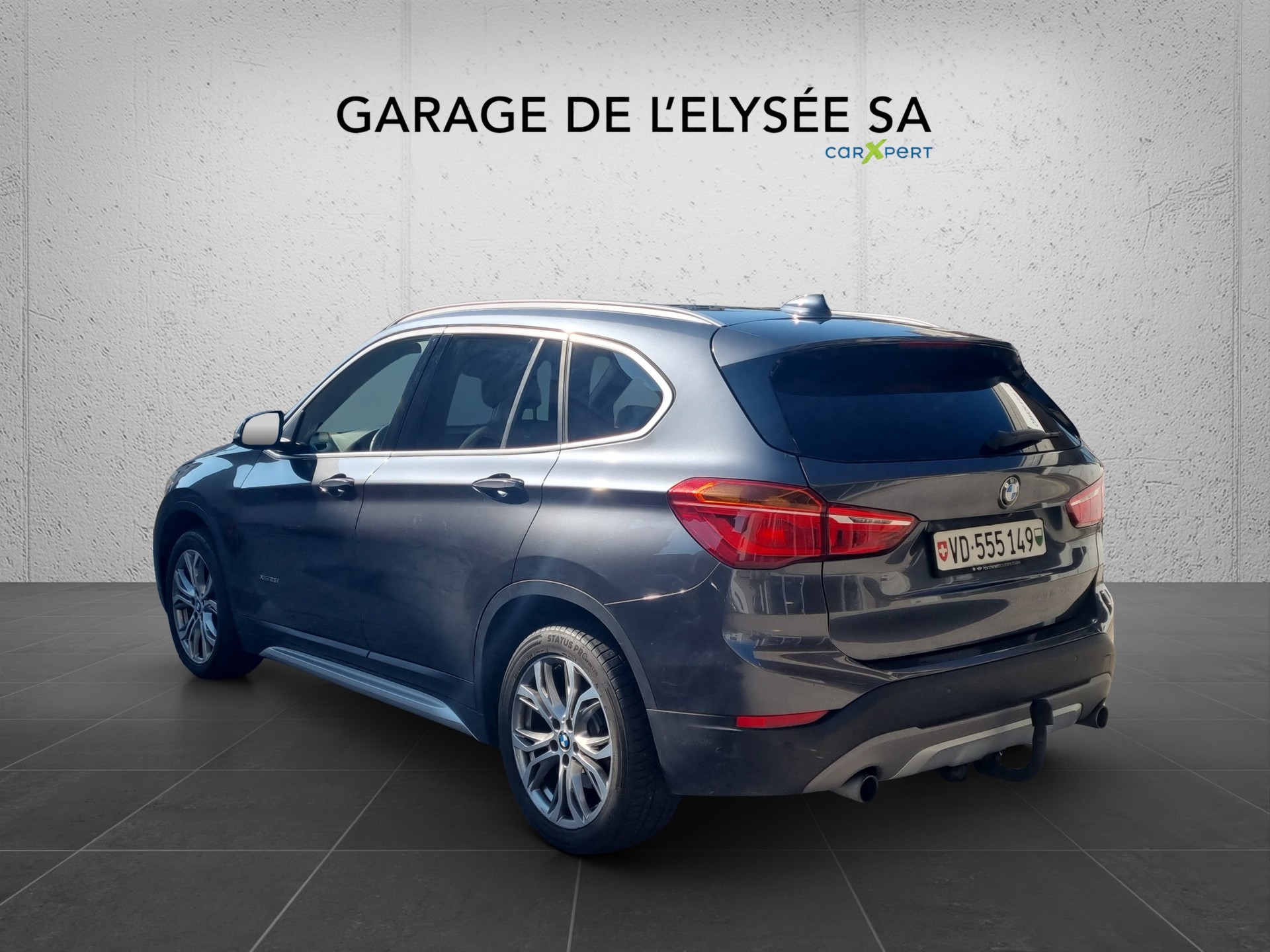 BMW X1 xDrive 25i Steptronic-image-4