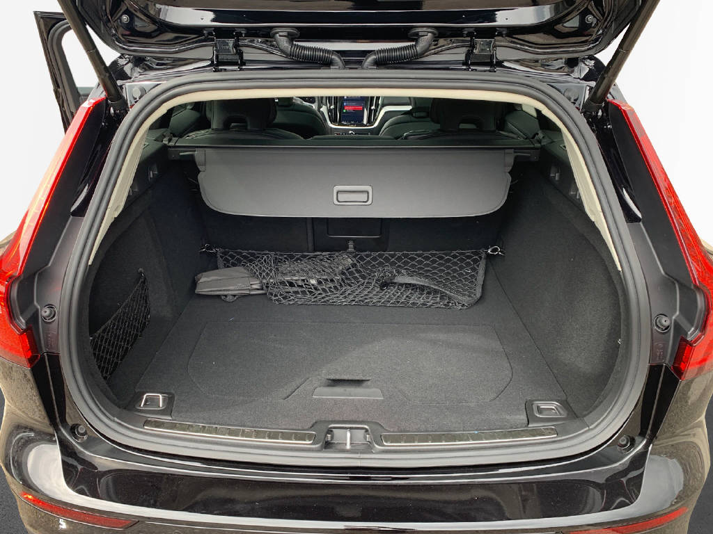 VOLVO V60 Cross Country 2.0 B5 Ultim-image-8
