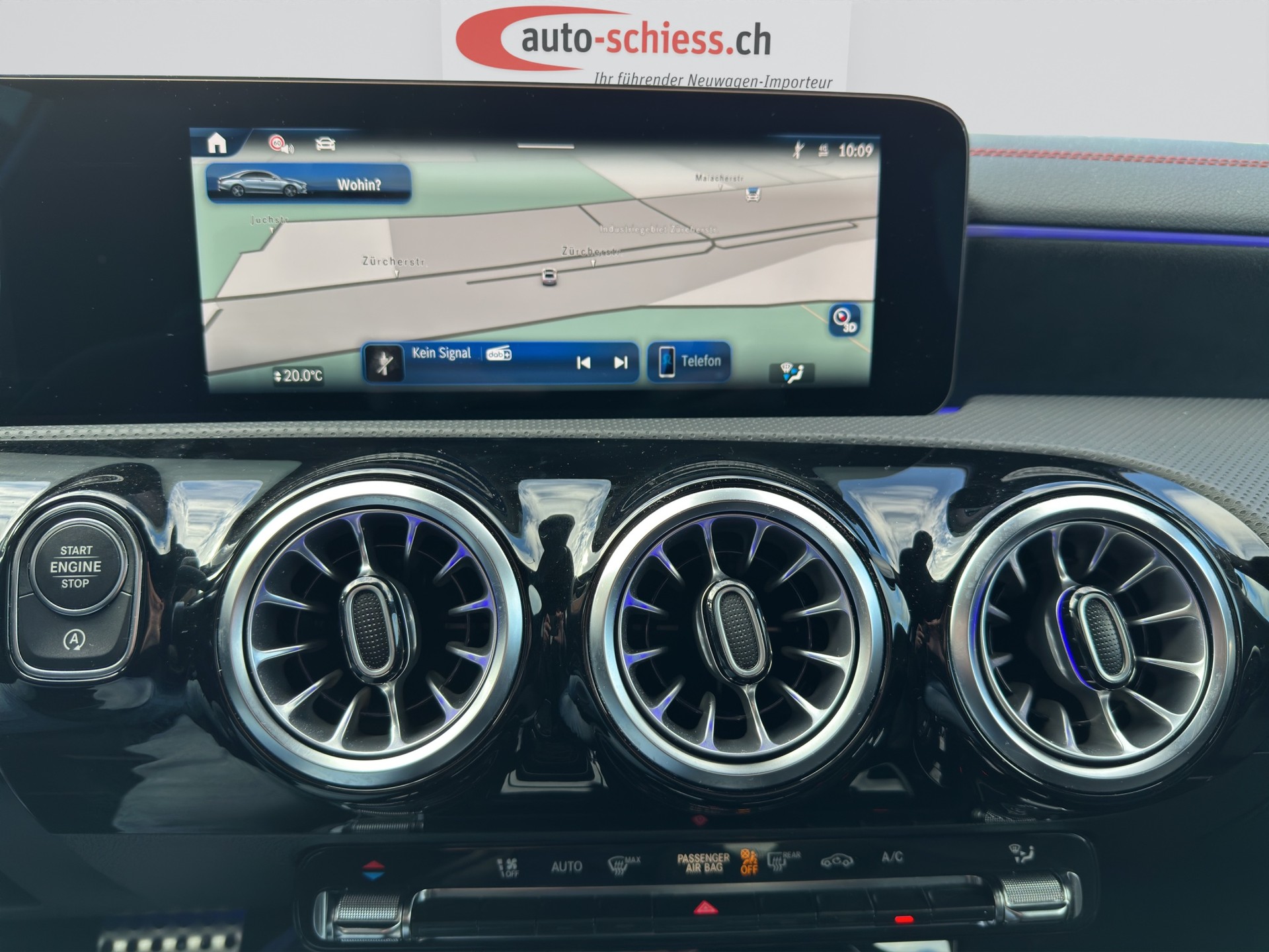 MERCEDES-BENZ CLA 200 AMG Night 7G-DCT-image-11