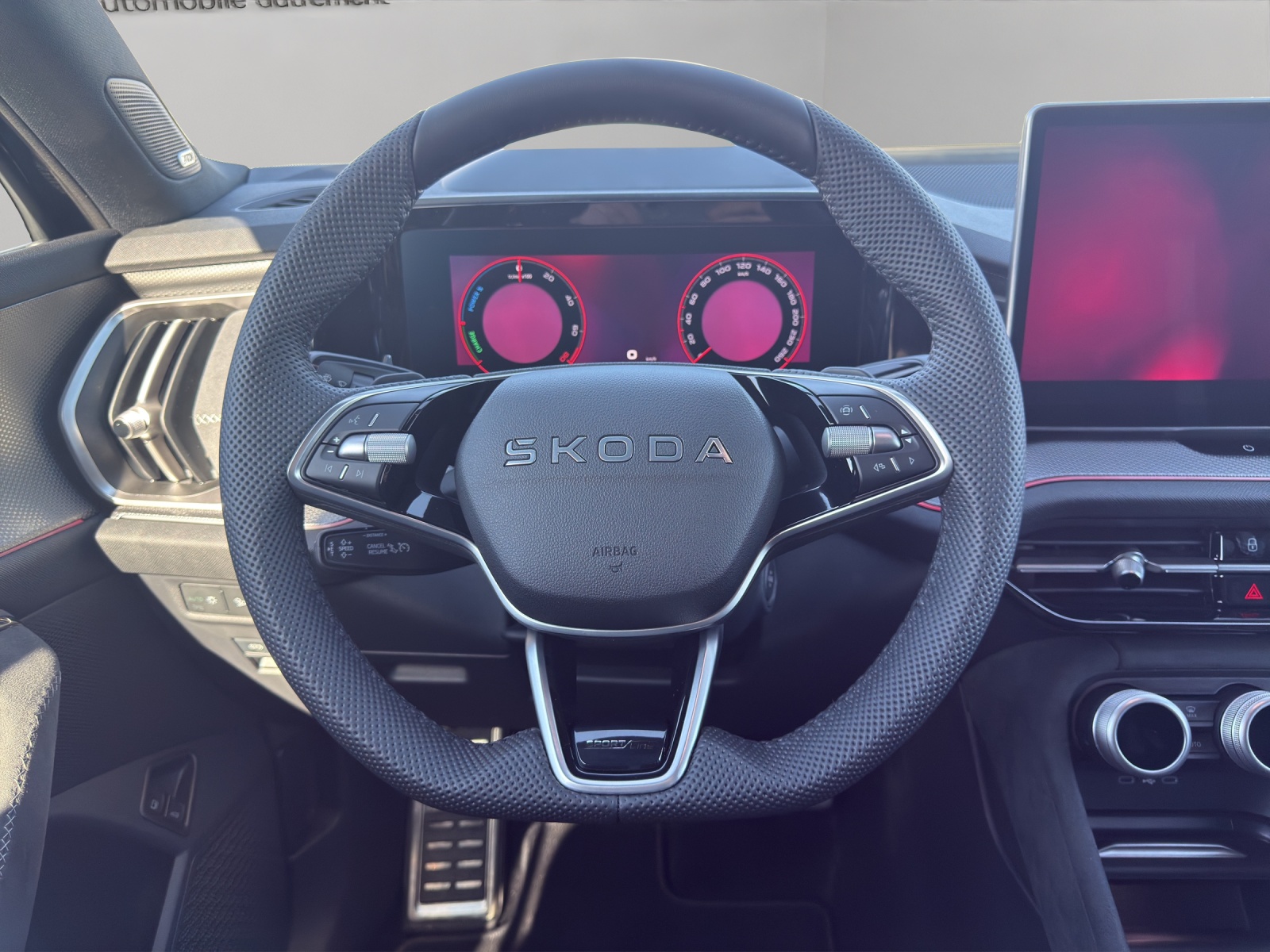 SKODA Kodiaq 1.5 TSI PHEV Sportline-image-10