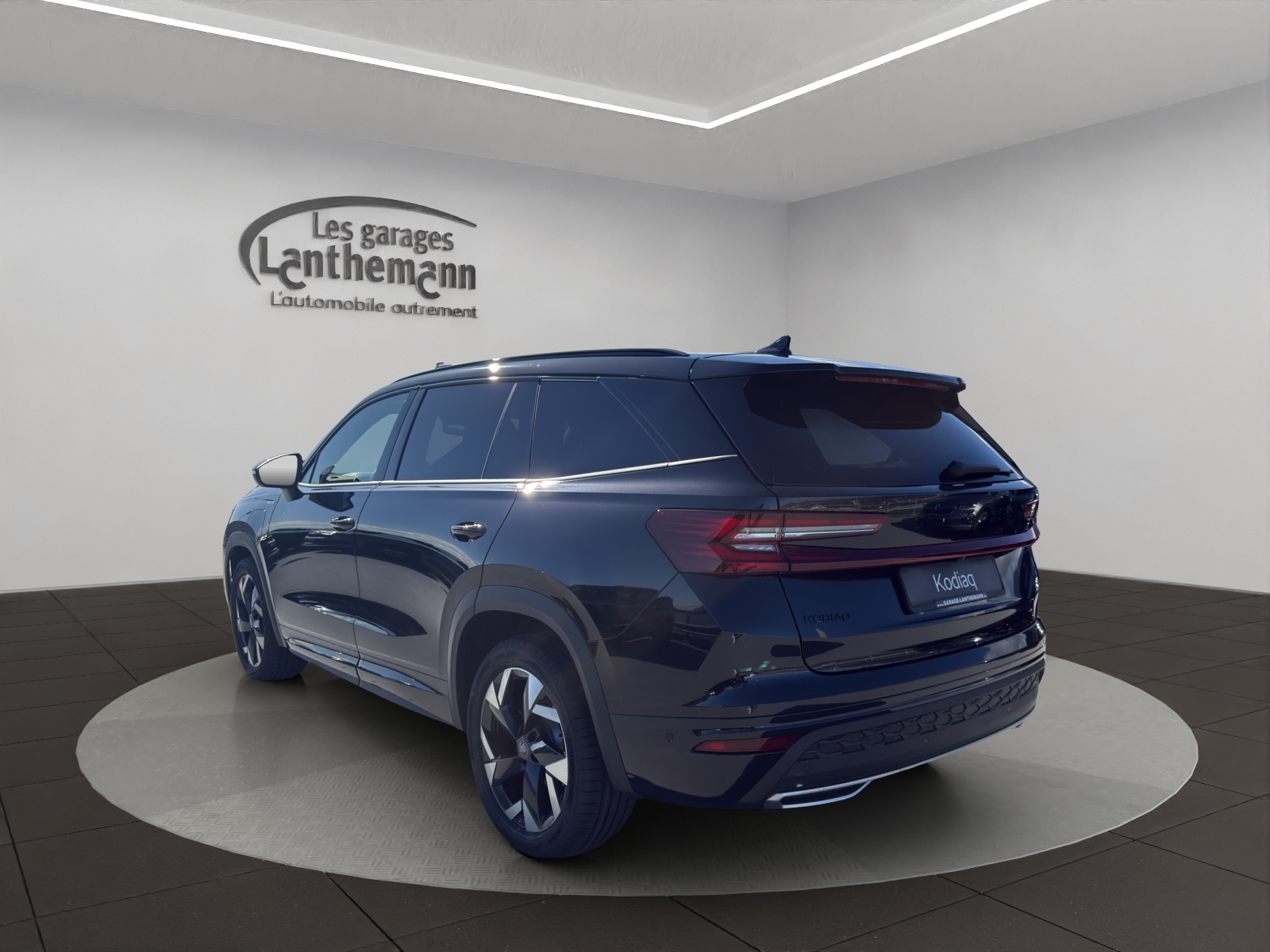 SKODA Kodiaq 1.5 TSI PHEV Sportline-image-2