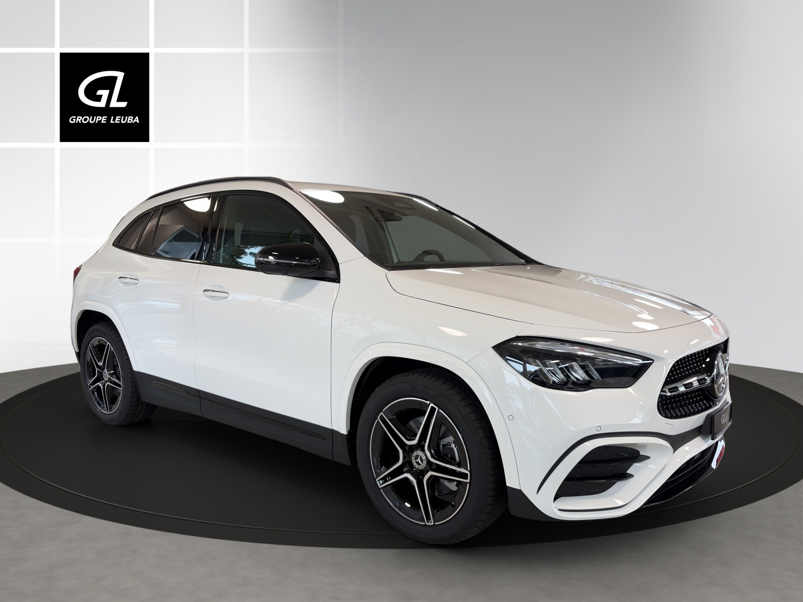 MERCEDES-BENZ GLA 220 4Matic 8G-DCT-image-0