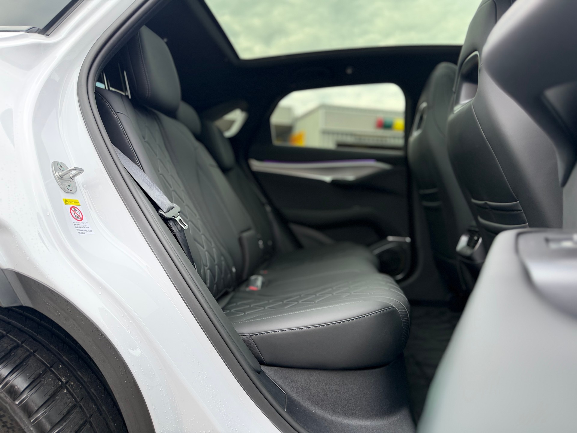 BYD Sealion 7 91,3 kWh Excellence AWD ° Vollausstattung °-image-15