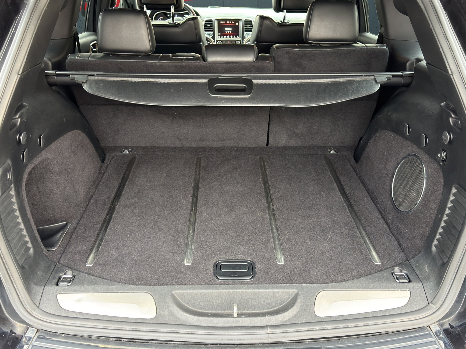 JEEP Grand Cherokee 3.0 CRD Overland Automatic-image-13