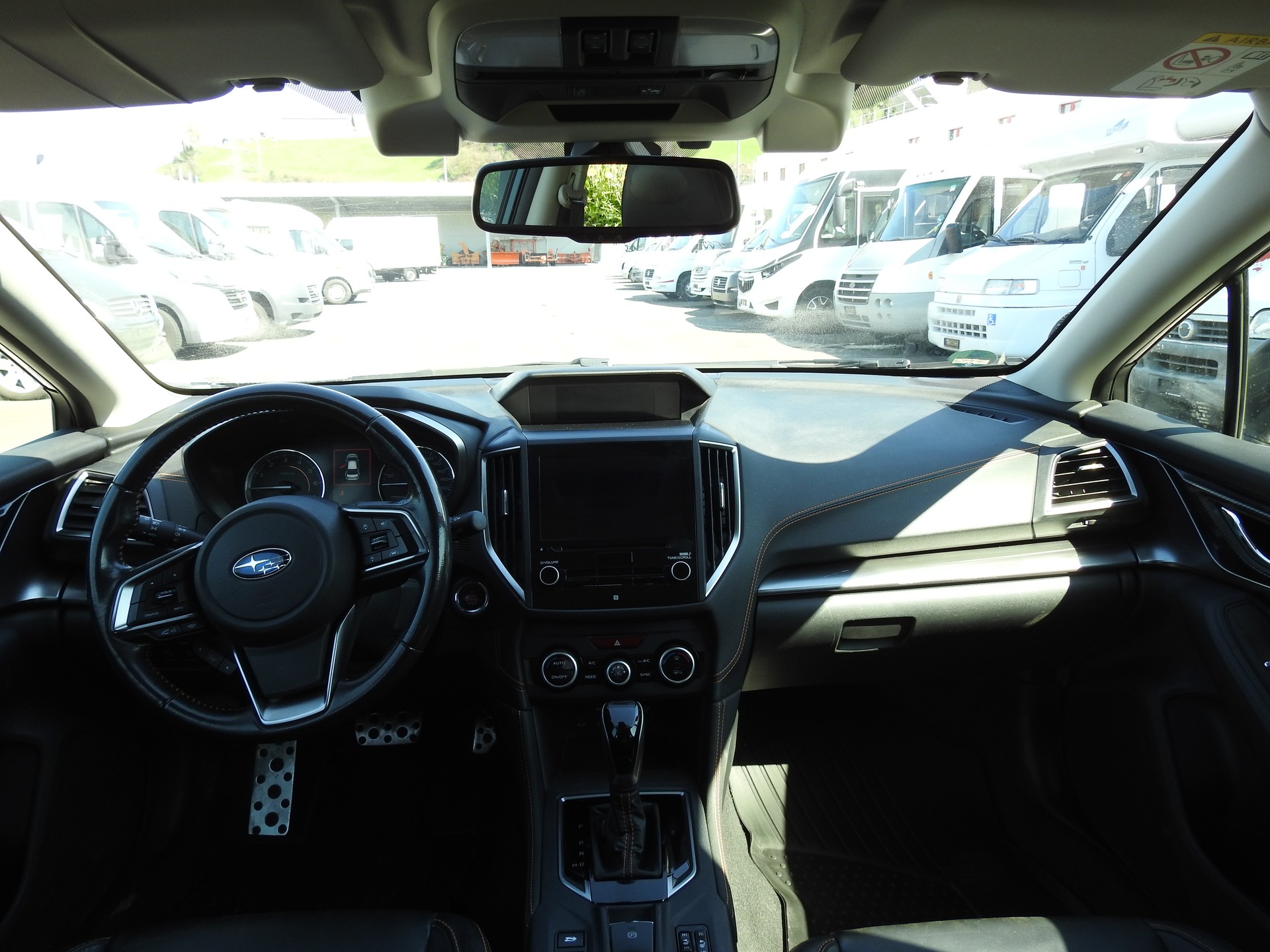 SUBARU XV 2.0 Luxury AWD Lineartronic-image-15