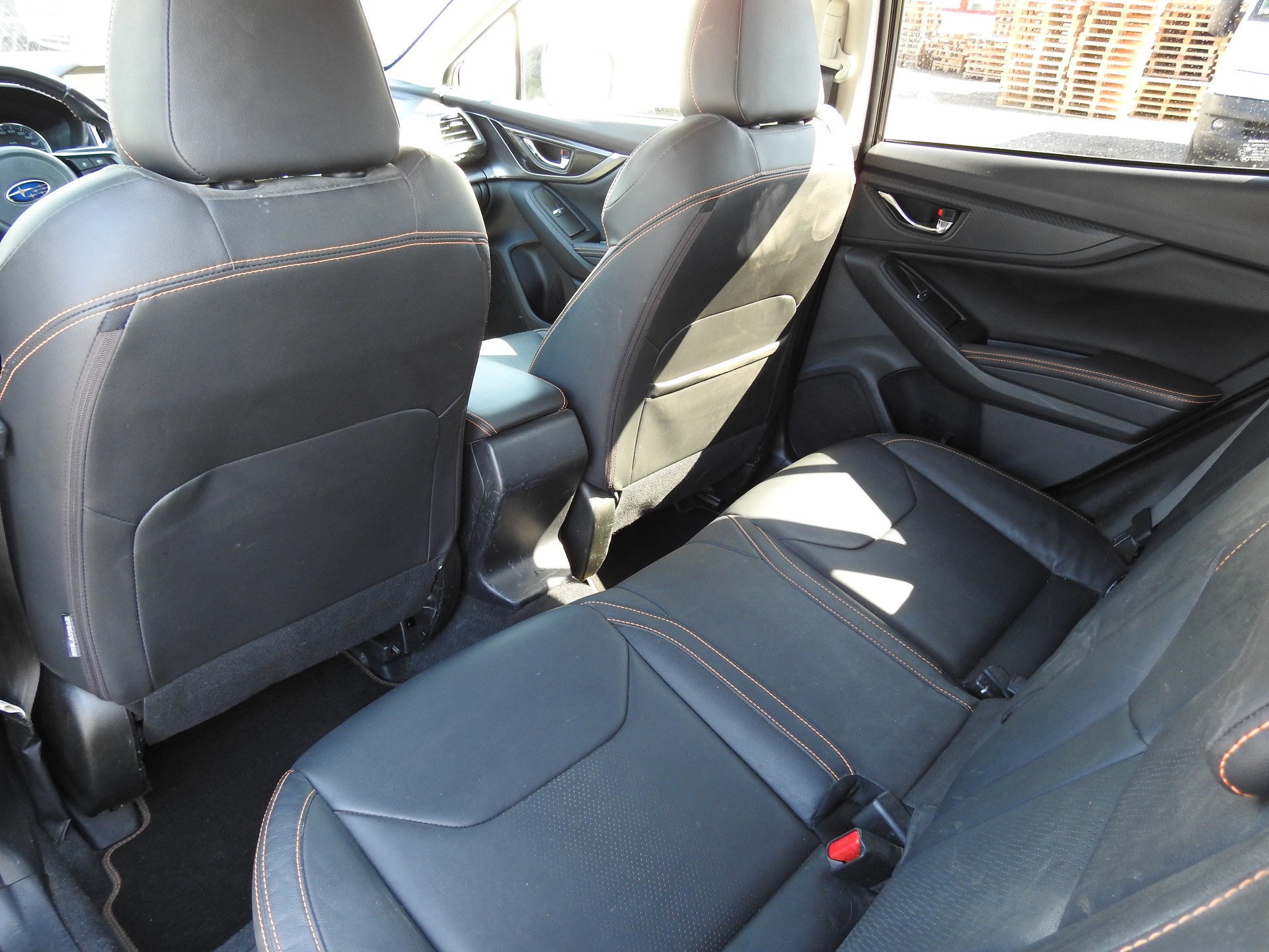 SUBARU XV 2.0 Luxury AWD Lineartronic-image-14
