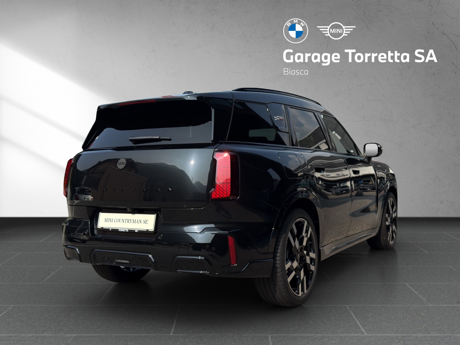 MINI Countryman E-image-4