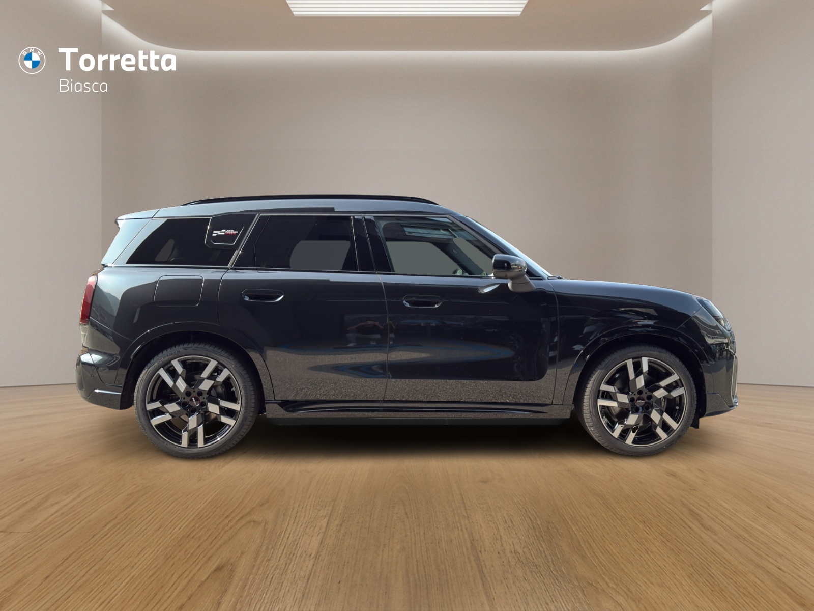 MINI Countryman E-image-5