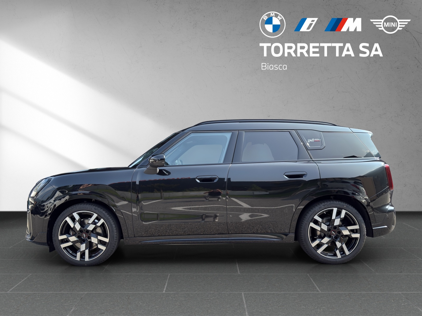 MINI Countryman E-image-1