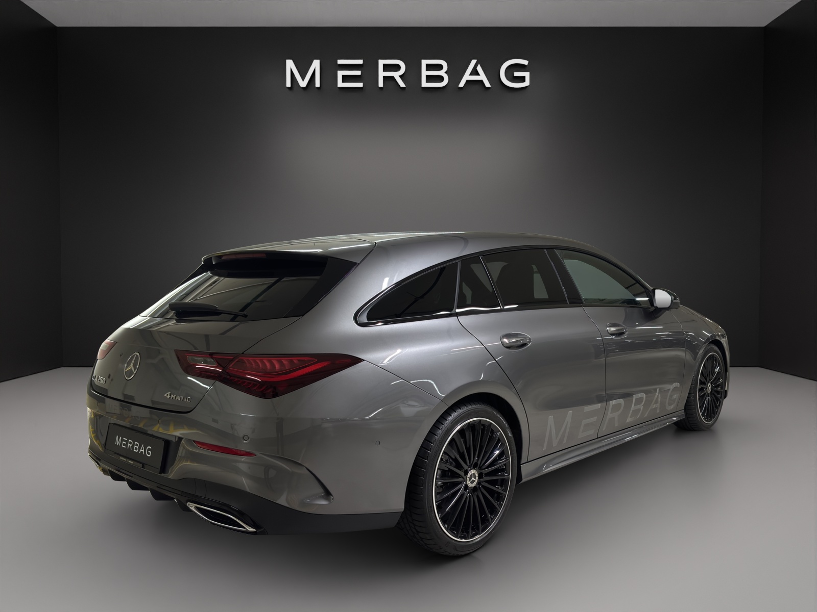 MERCEDES-BENZ CLA Shooting Brake 250 4Matic 8G-DCT-image-2