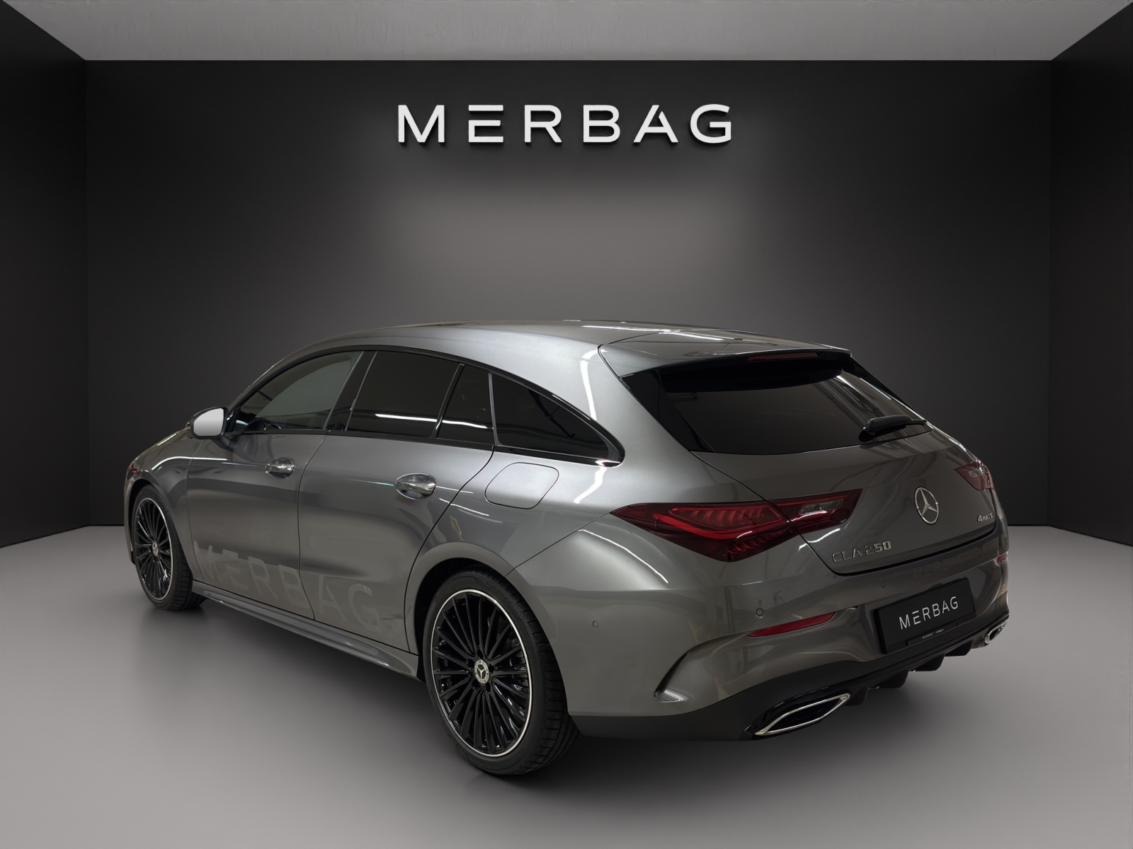 MERCEDES-BENZ CLA Shooting Brake 250 4Matic 8G-DCT-image-4