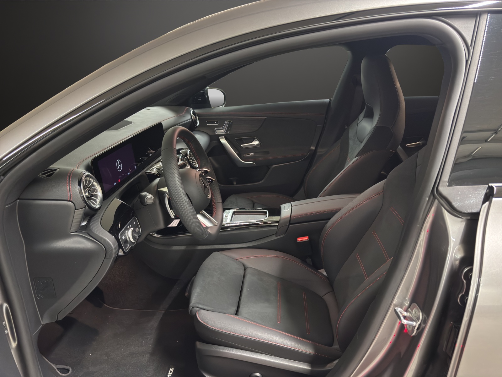 MERCEDES-BENZ CLA Shooting Brake 250 4Matic 8G-DCT-image-8