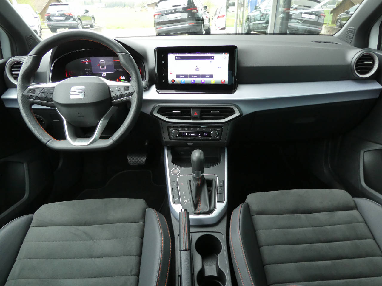 SEAT Arona 1.0 TSI 110 Move FR DSG-image-12