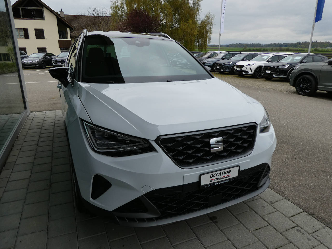 SEAT Arona 1.0 TSI 110 Move FR DSG-image-3