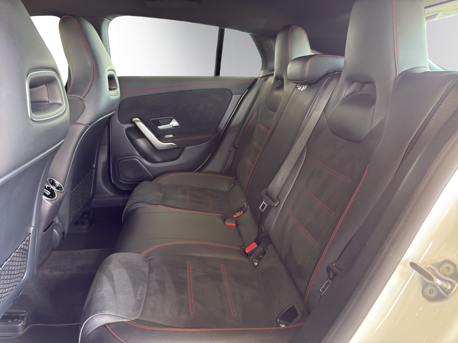 Image MERCEDES-BENZ CLA-200 CLA SB 200 AMG Line 7G