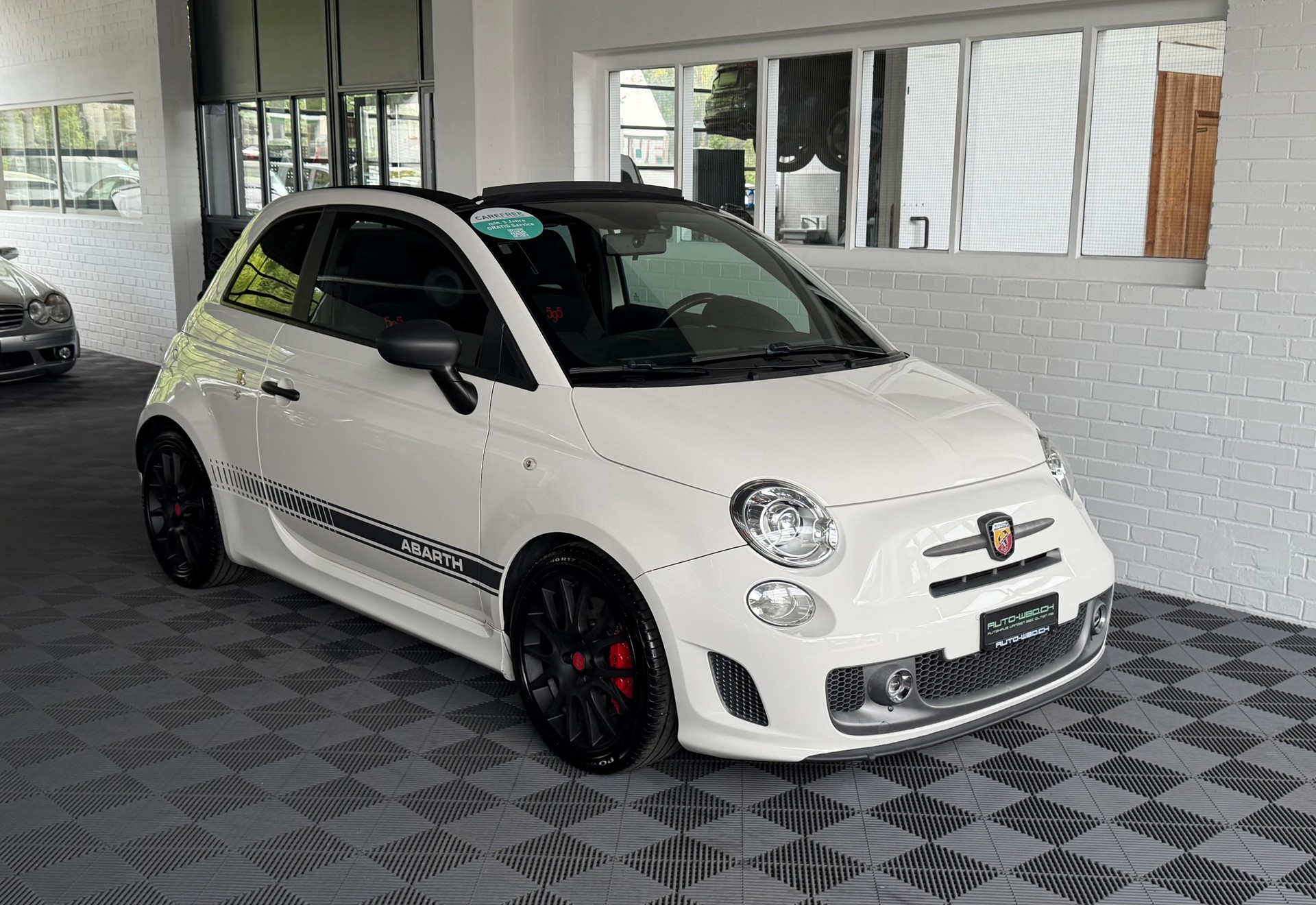 FIAT 595C 1.4 16V Turbo 180 PS Abarth Competizione Dualogic-image-0