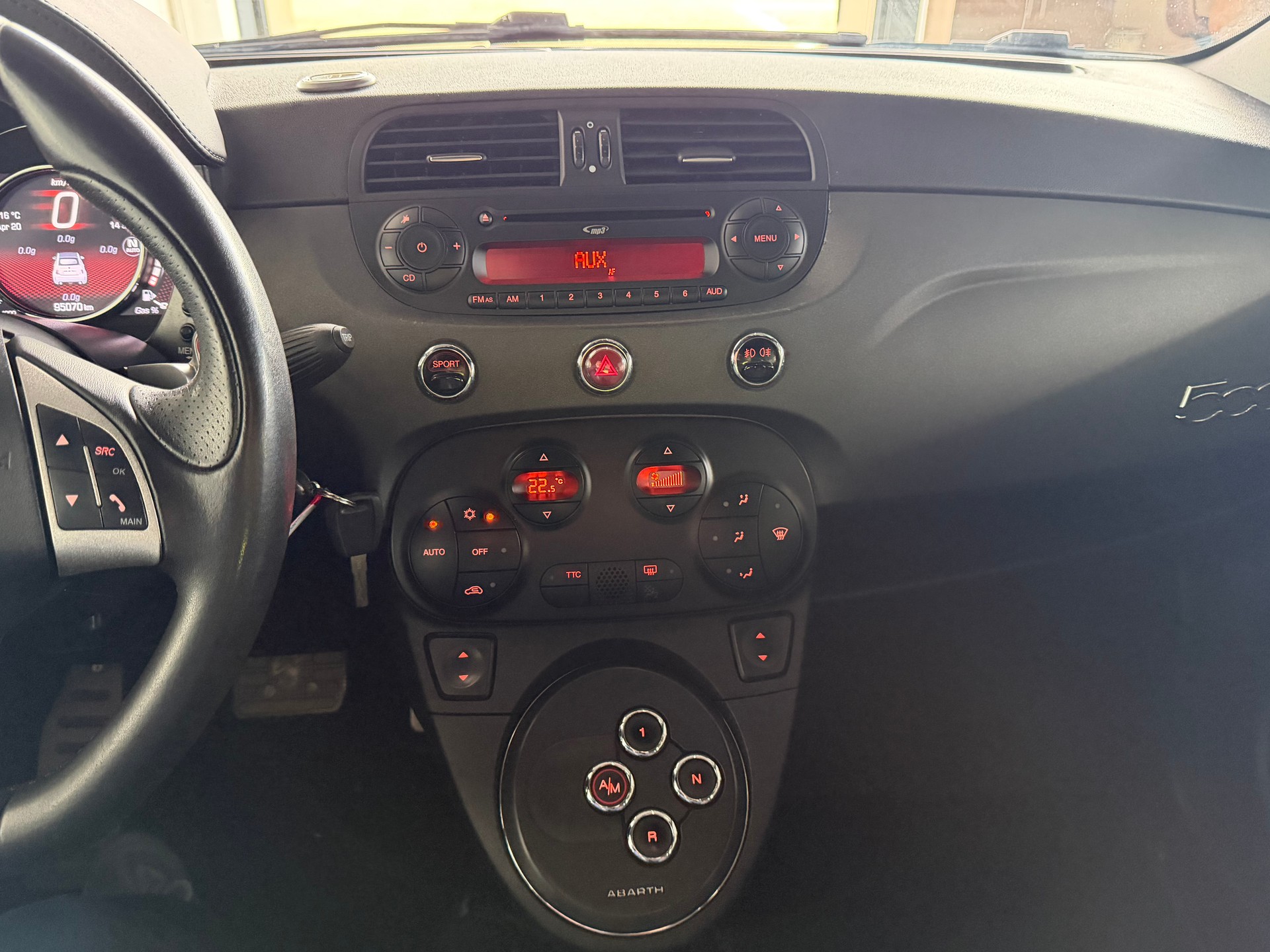 FIAT 595C 1.4 16V Turbo 180 PS Abarth Competizione Dualogic-image-16