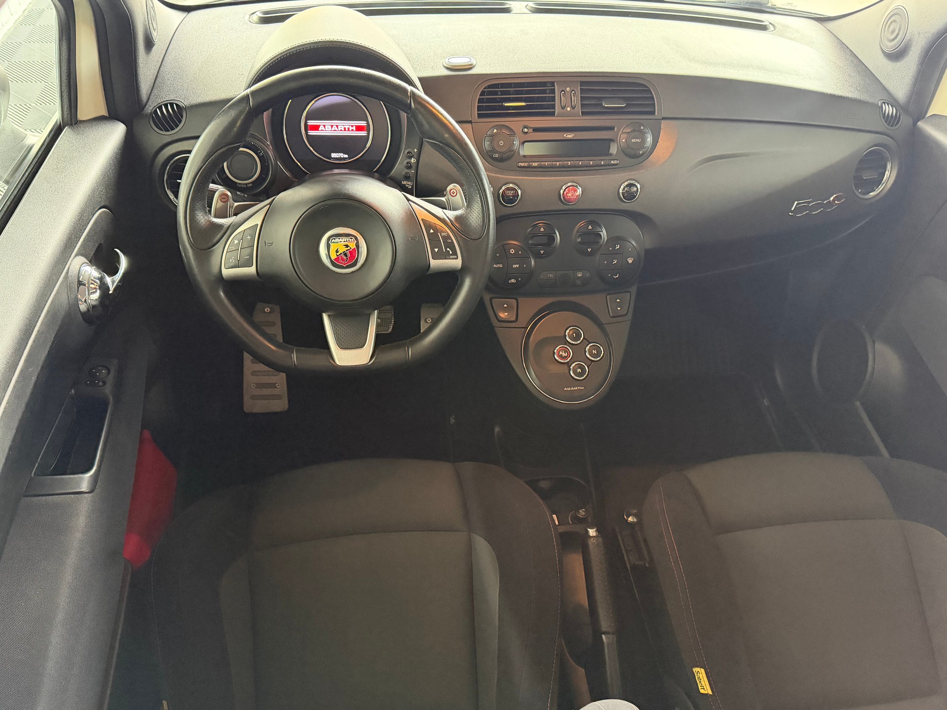 FIAT 595C 1.4 16V Turbo 180 PS Abarth Competizione Dualogic-image-11